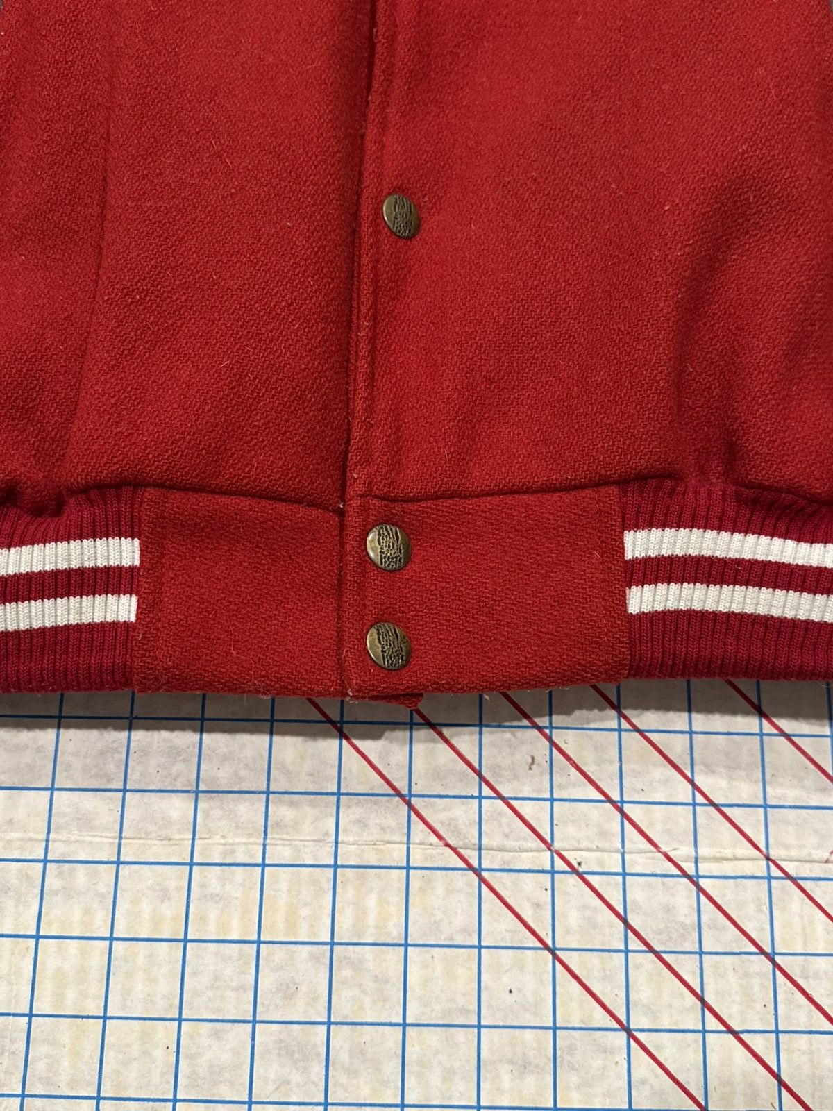 Vintage Vintage Canada Bomber Jacket Wool and Leather Fits Large Size US L / EU 52-54 / 3 - 5 Thumbnail