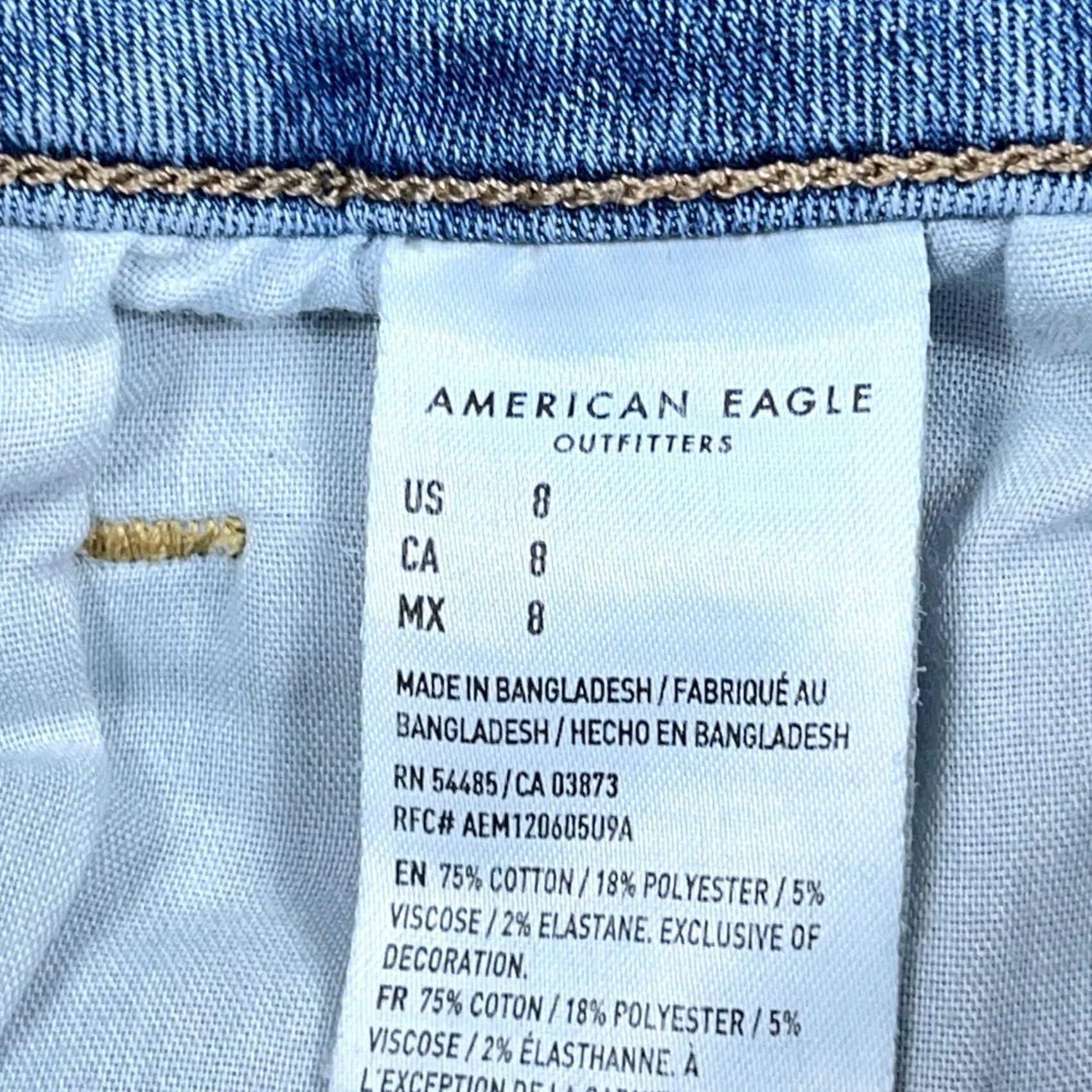 American Eagle Outfitters American Eagle Shorts Women 8 Med Wash Jean Cuffed Cut Off High Rise Shortie Size 30" / US 8 / IT 44 - 3 Thumbnail