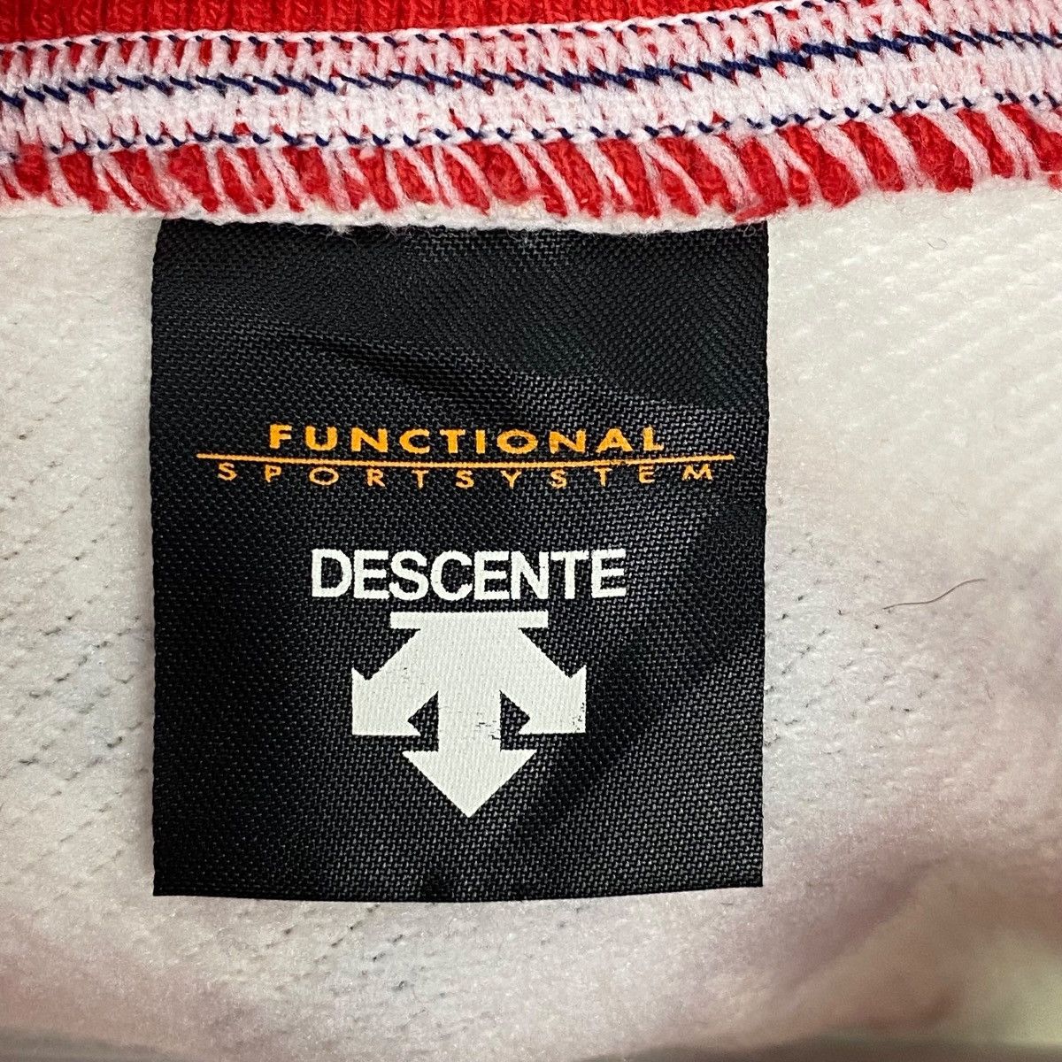 Other Vintage Descente Golf Japan Full Zip White Pullover Size M Size US M / EU 48-50 / 2 - 10 Thumbnail