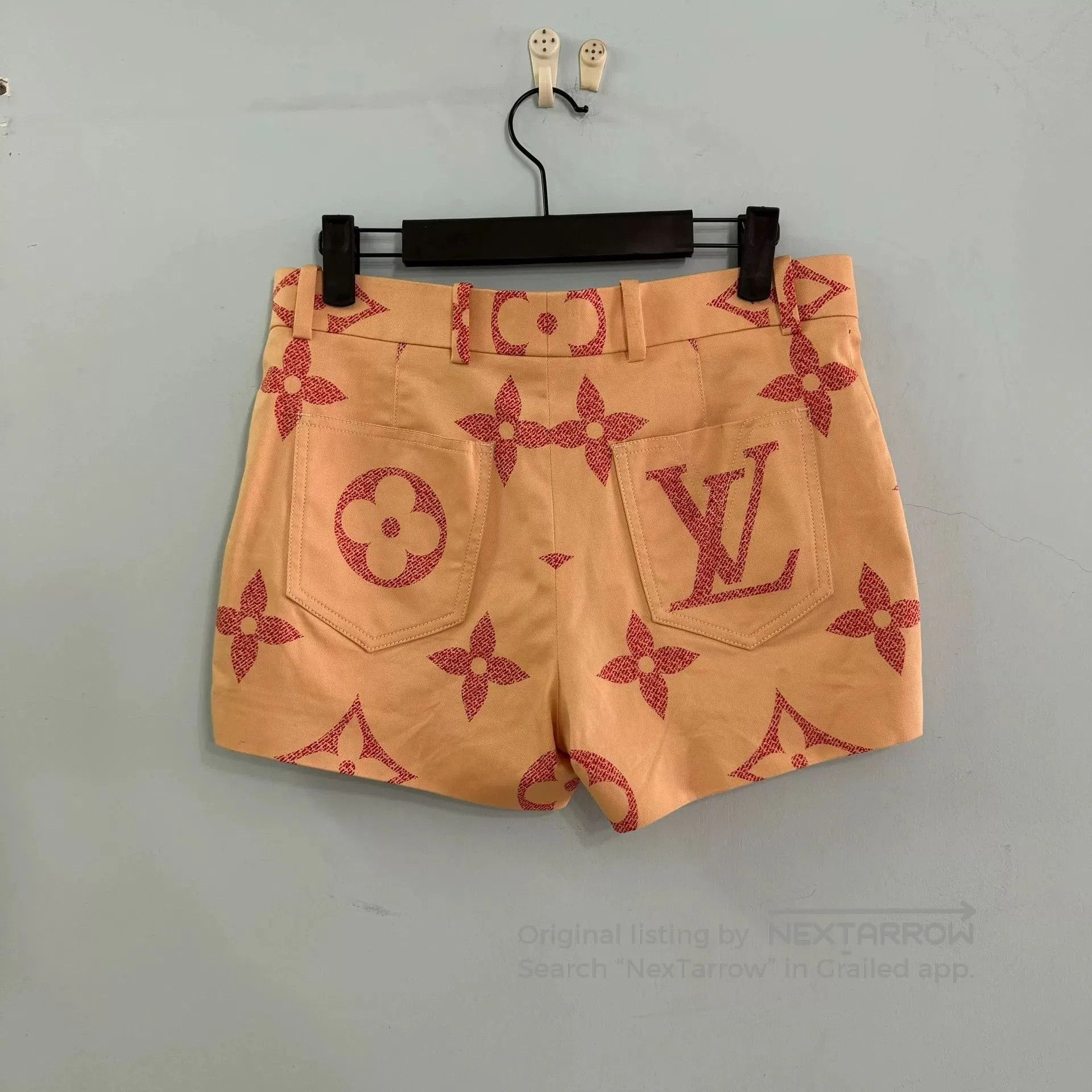 Louis Vuitton Louis Vuitton Orange Monogram Print Shorts. Size 35" - 2 Thumbnail
