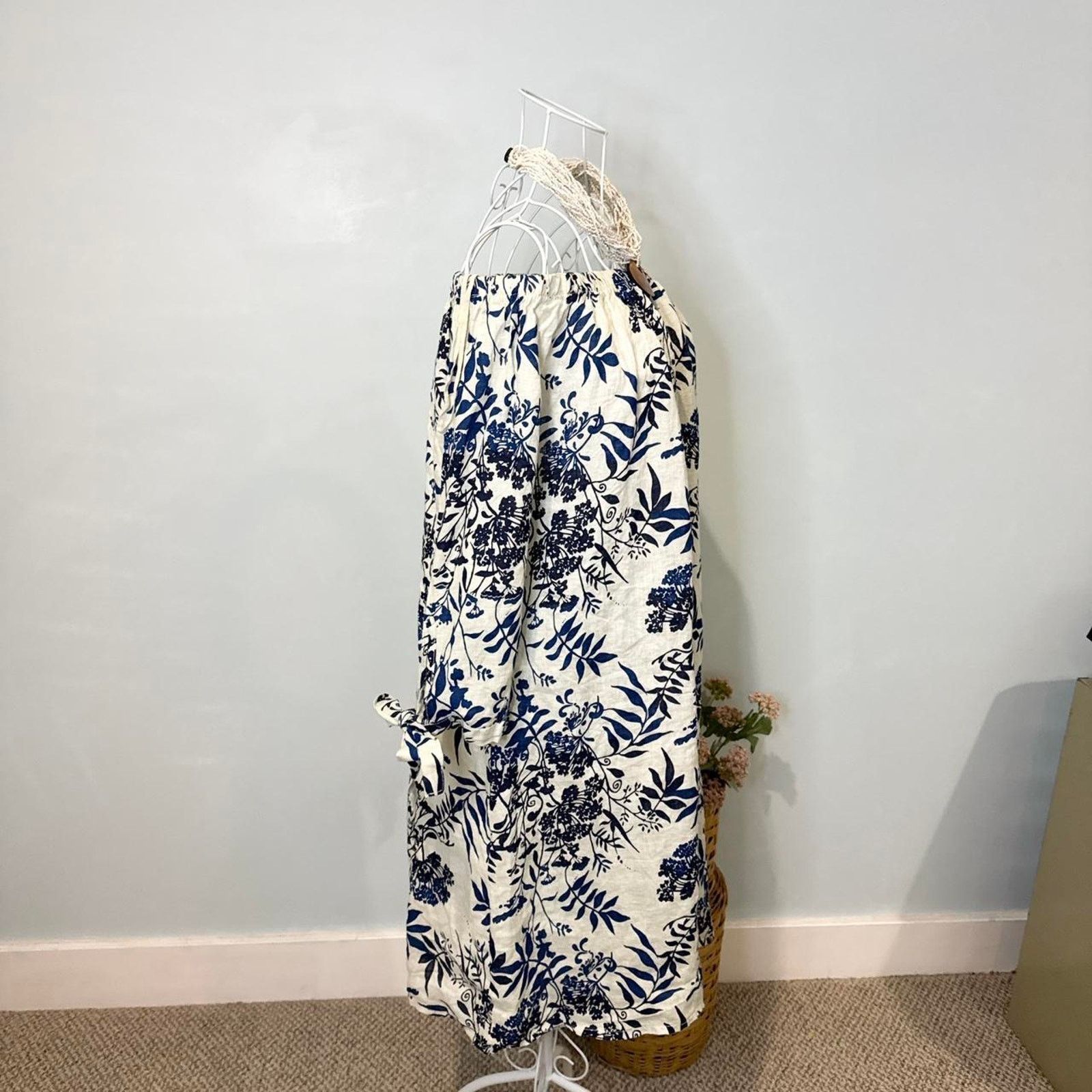 Other Floral off the shoulder linen midi floral navy sundress Size S / US 4 / IT 40 - 4 Thumbnail