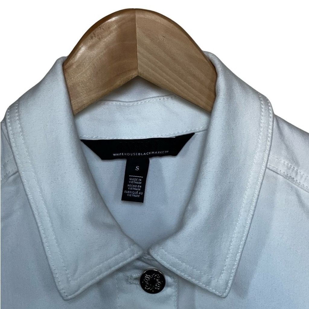 White House Black Market WHBM White Fitted Jean Jacket Women’s Size Small. Size S / US 4 / IT 40 - 15 Thumbnail