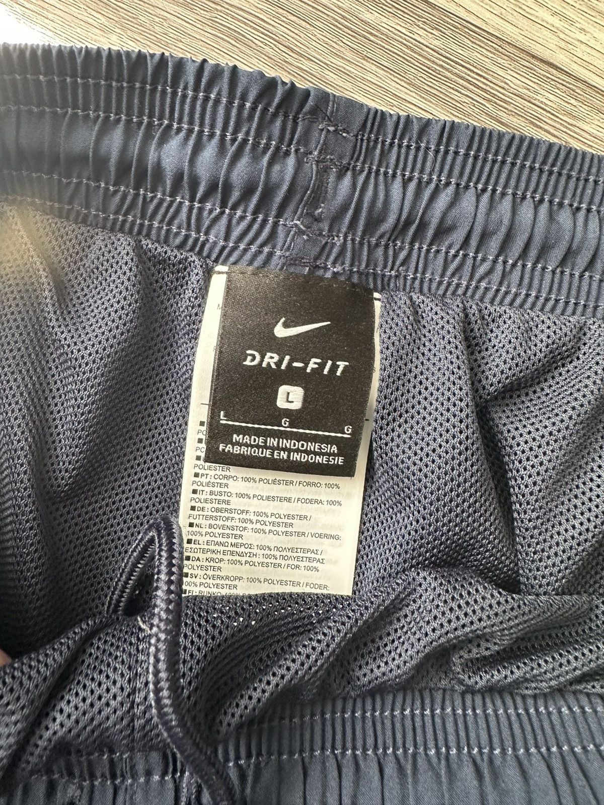 Nike Nike Vintage BLUE Athletic 90s Baggy Nylon trackpants Size US 34 / EU 50 - 6 Thumbnail
