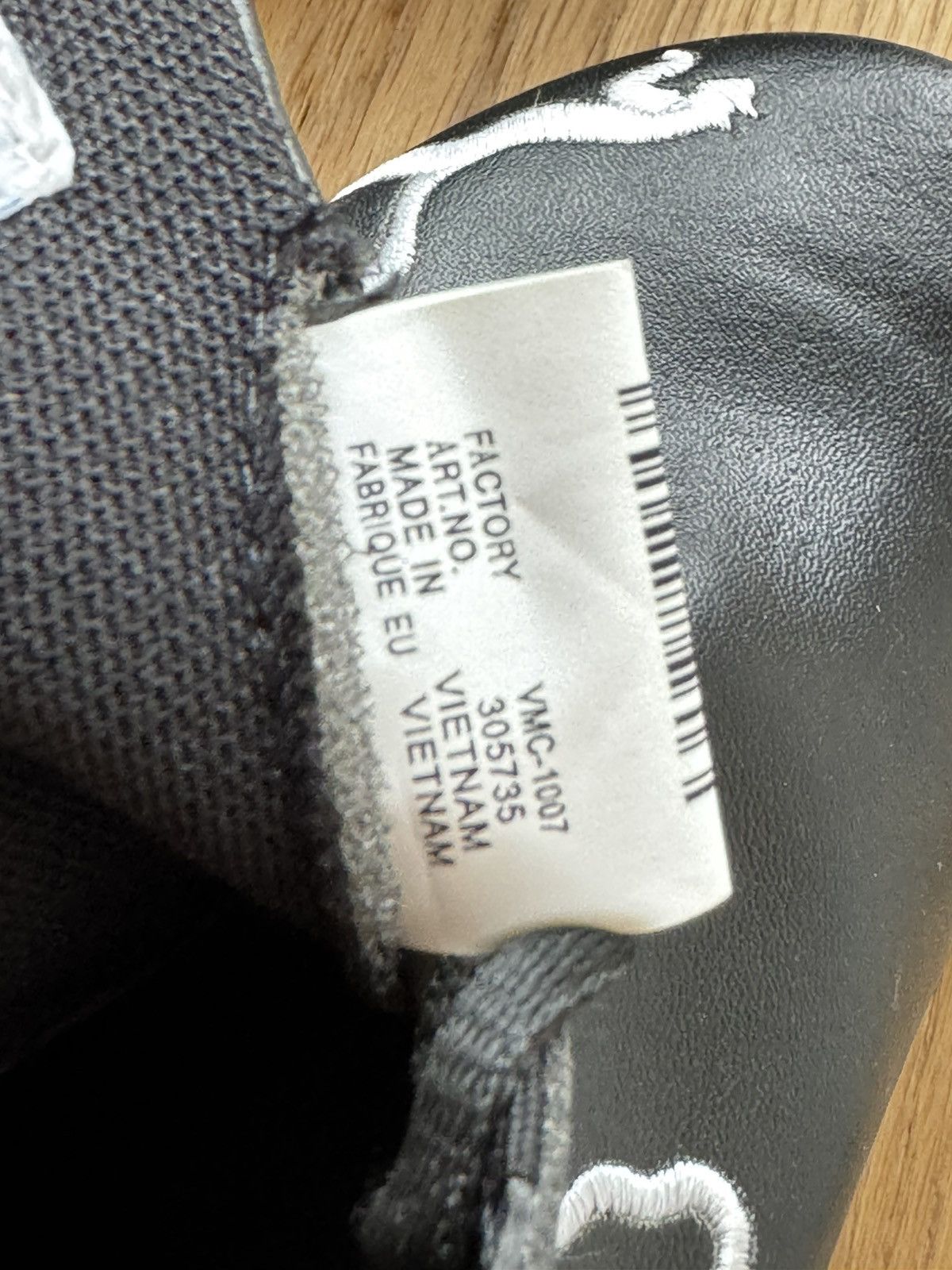 Ferrari × Puma Puma x Ferrari shoes vintage Size US 7 / EU 40 - 9 Thumbnail