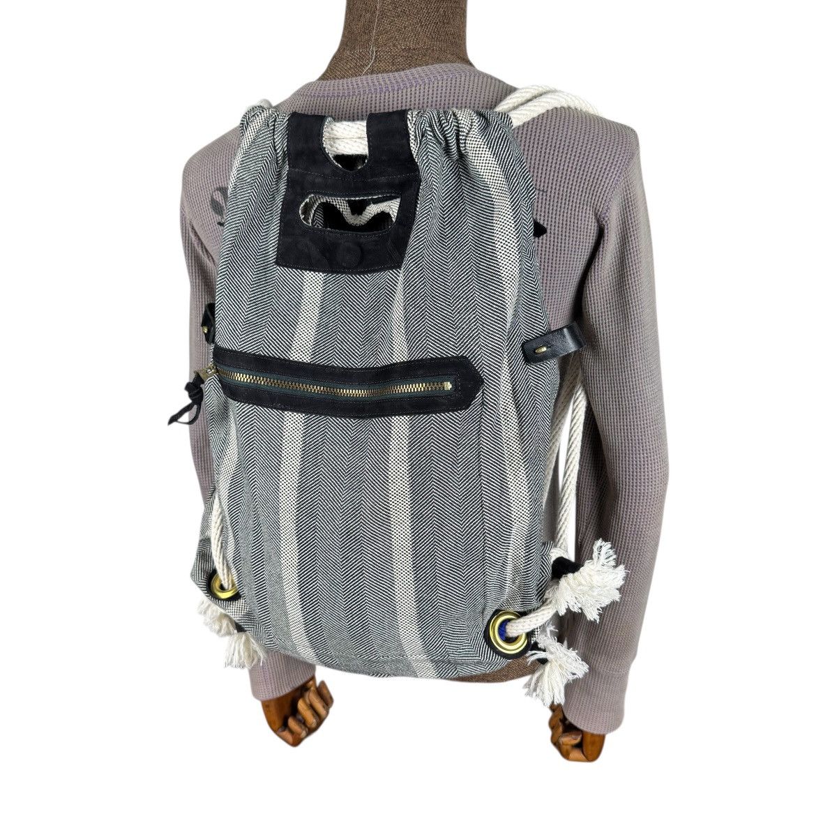 Japanese Brand ☀️HEARTIES HICKORY DRAWSRTING BACKPACK Size ONE SIZE - 1 Thumbnail