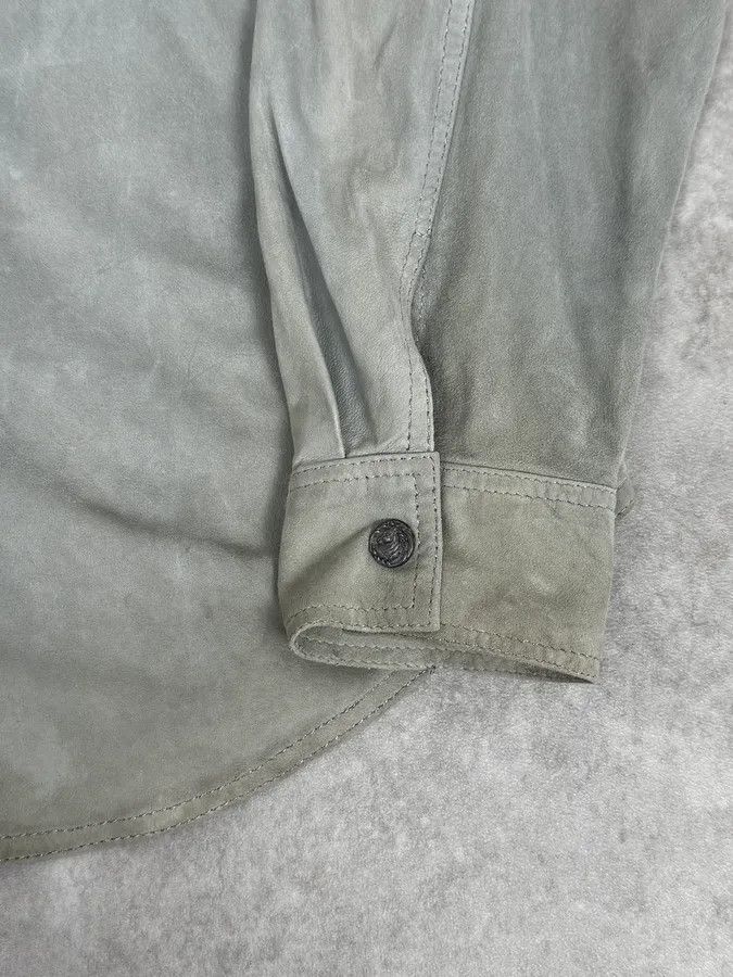 Roberto Cavalli 1990s Roberto Cavalli Baby Grey Suede Leather Shirt Size US M / EU 48-50 / 2 - 8 Thumbnail