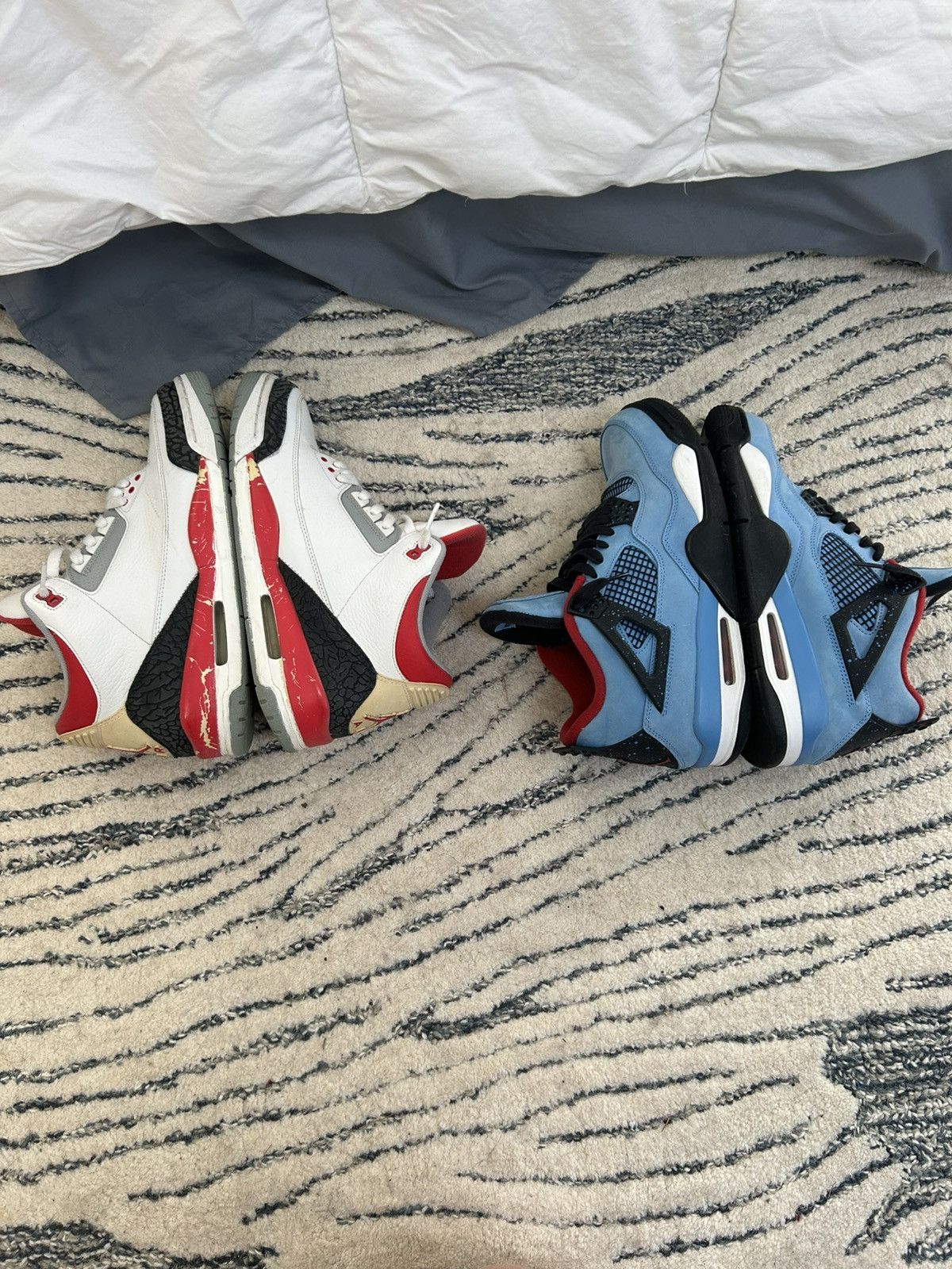 Travis Scott Travis Scott Jordan 4s Size US 10 / EU 43 - 6 Thumbnail