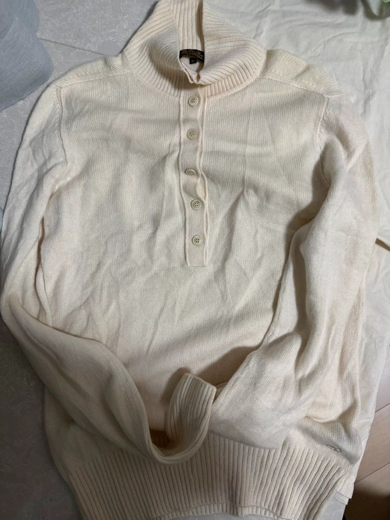 Loro Piana LORO PIANA A beige high collar sweater Size M / US 6-8 / IT 42-44 - 1 Thumbnail