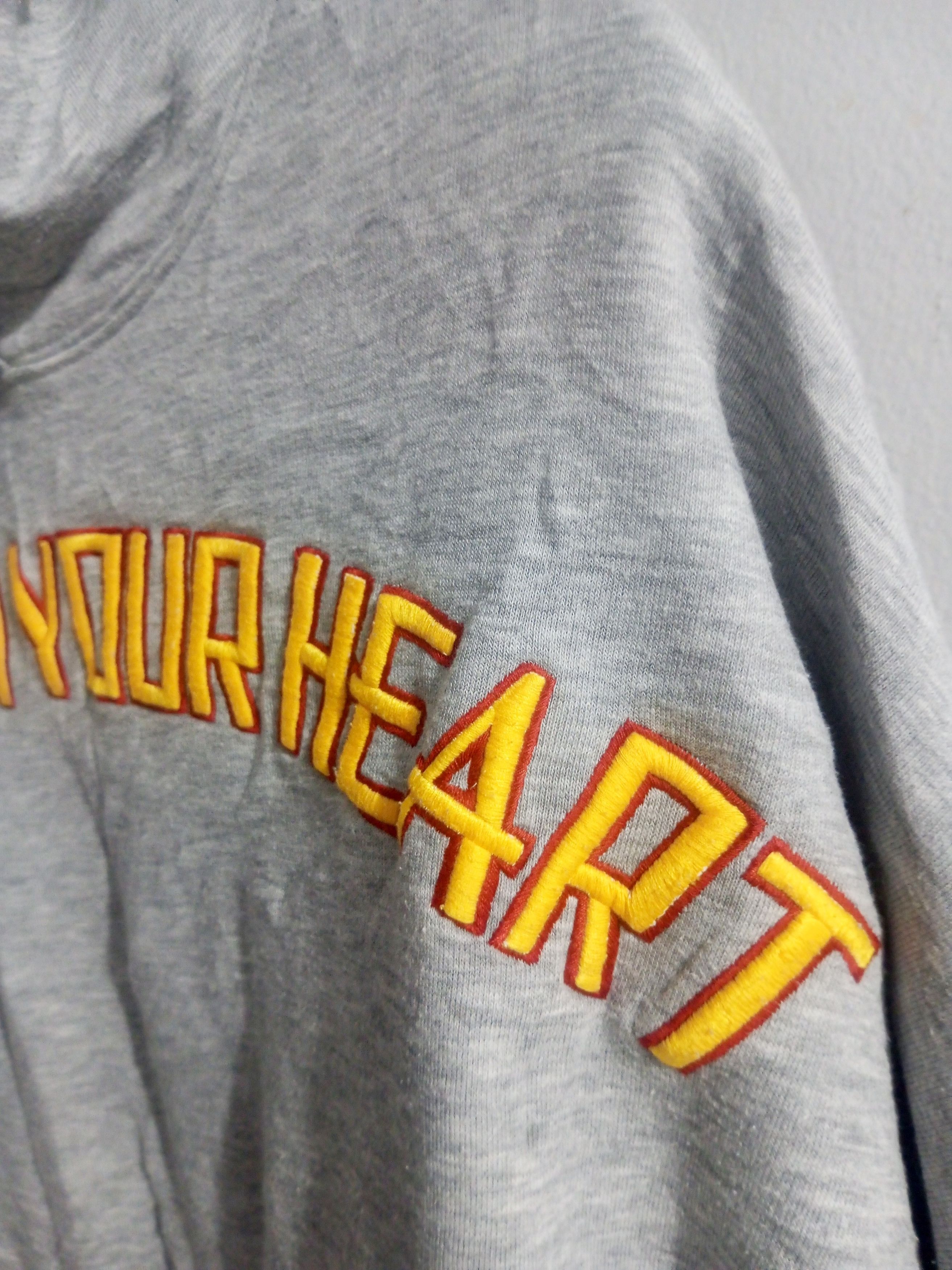 Sandro Sandro embroidery "play with your heart" hoodie Size US M / EU 48-50 / 2 - 4 Thumbnail