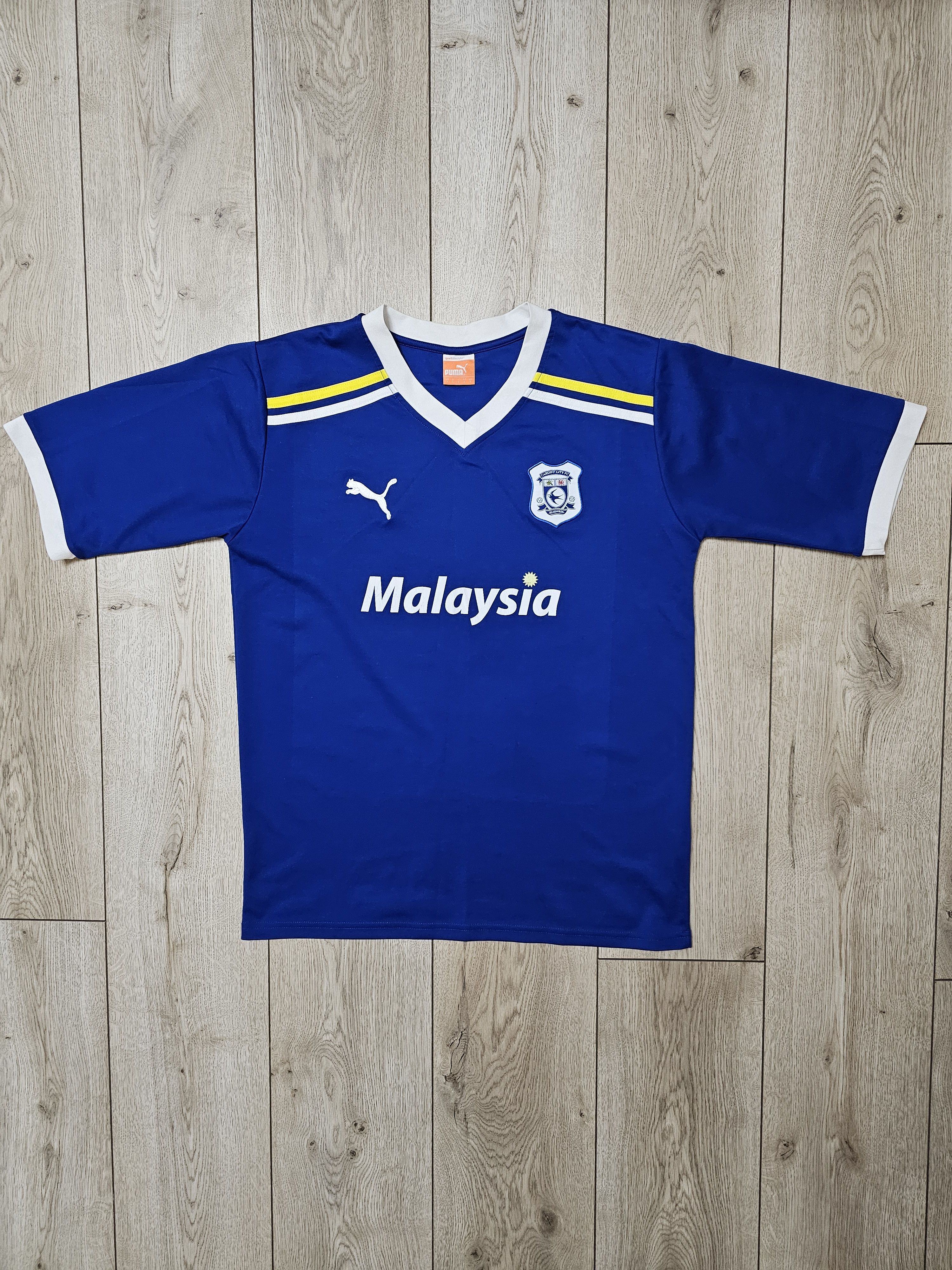 Puma CARDIFF CITY 2011 2012 HOME FOOTBALL SHIRT SOCCER JERSEY Size US L / EU 52-54 / 3 - 1 Thumbnail