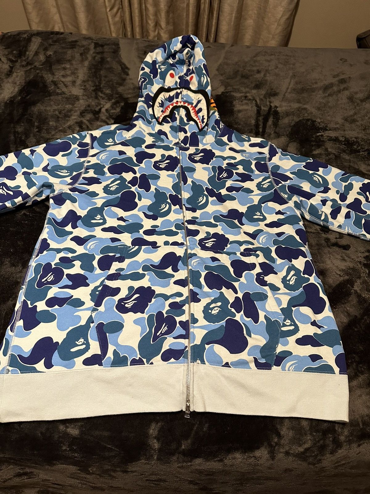 Bape abc best sale blue camo hoodie