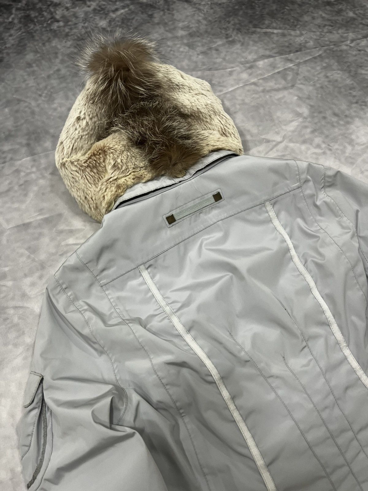 Marithe + Francois Girbaud Marithé + Francois Girbaud Mohawk Fur Puffer Jacket Size M / US 6-8 / IT 42-44 - 15 Thumbnail