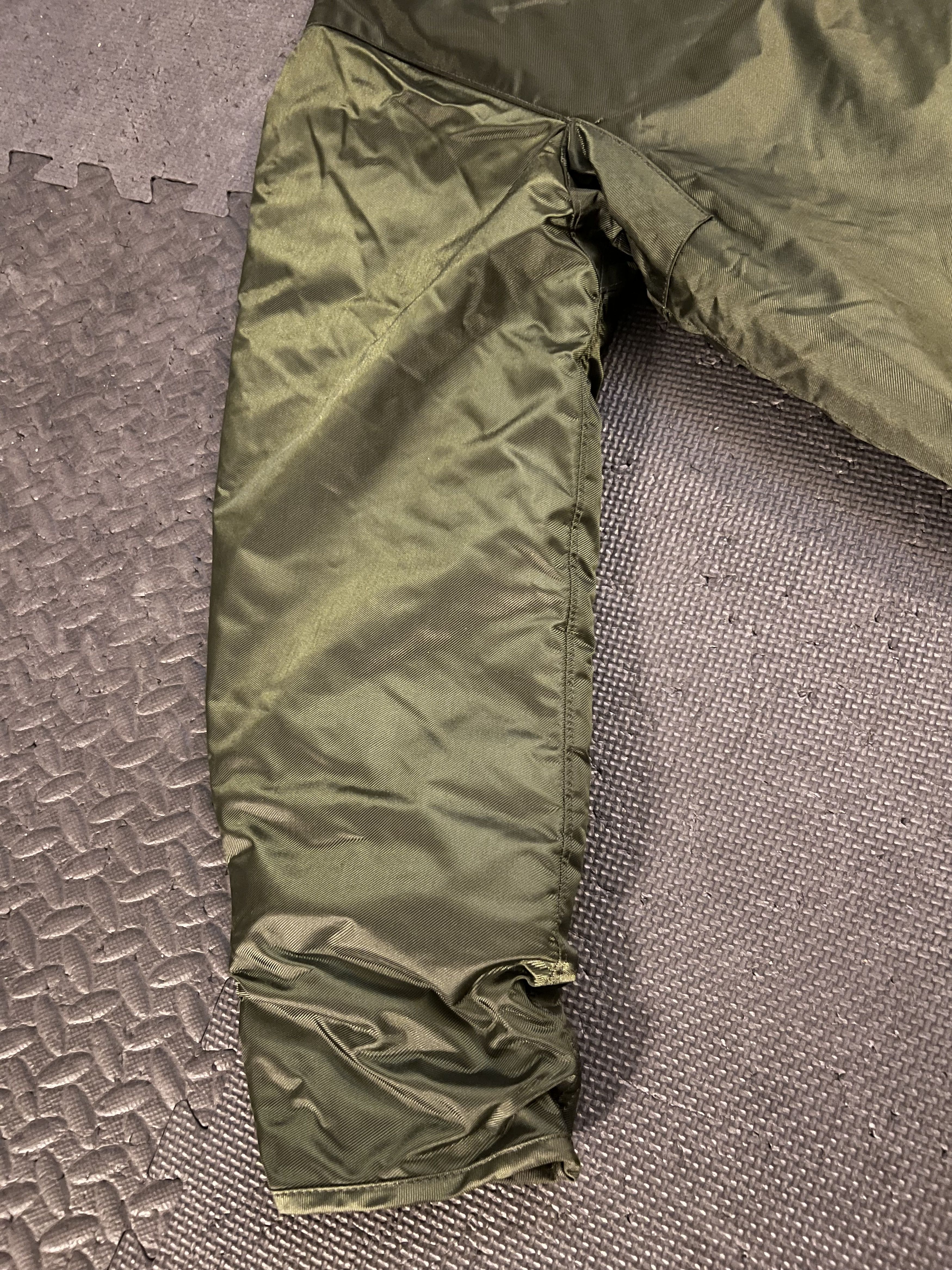 Alpha Industries Alpha Industries U.S. Military CW Bomber Jacket 1986 Vintage Size US L / EU 52-54 / 3 - 2 Thumbnail