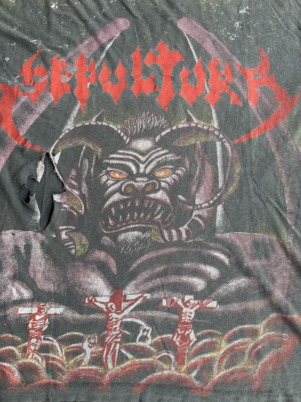 Band Tees × Vintage *RARE* VINTAGE 90s SEPULTURA METAL AOP GOD CROSS DEATH SATAN Size US XL / EU 56 / 4 - 2 Thumbnail