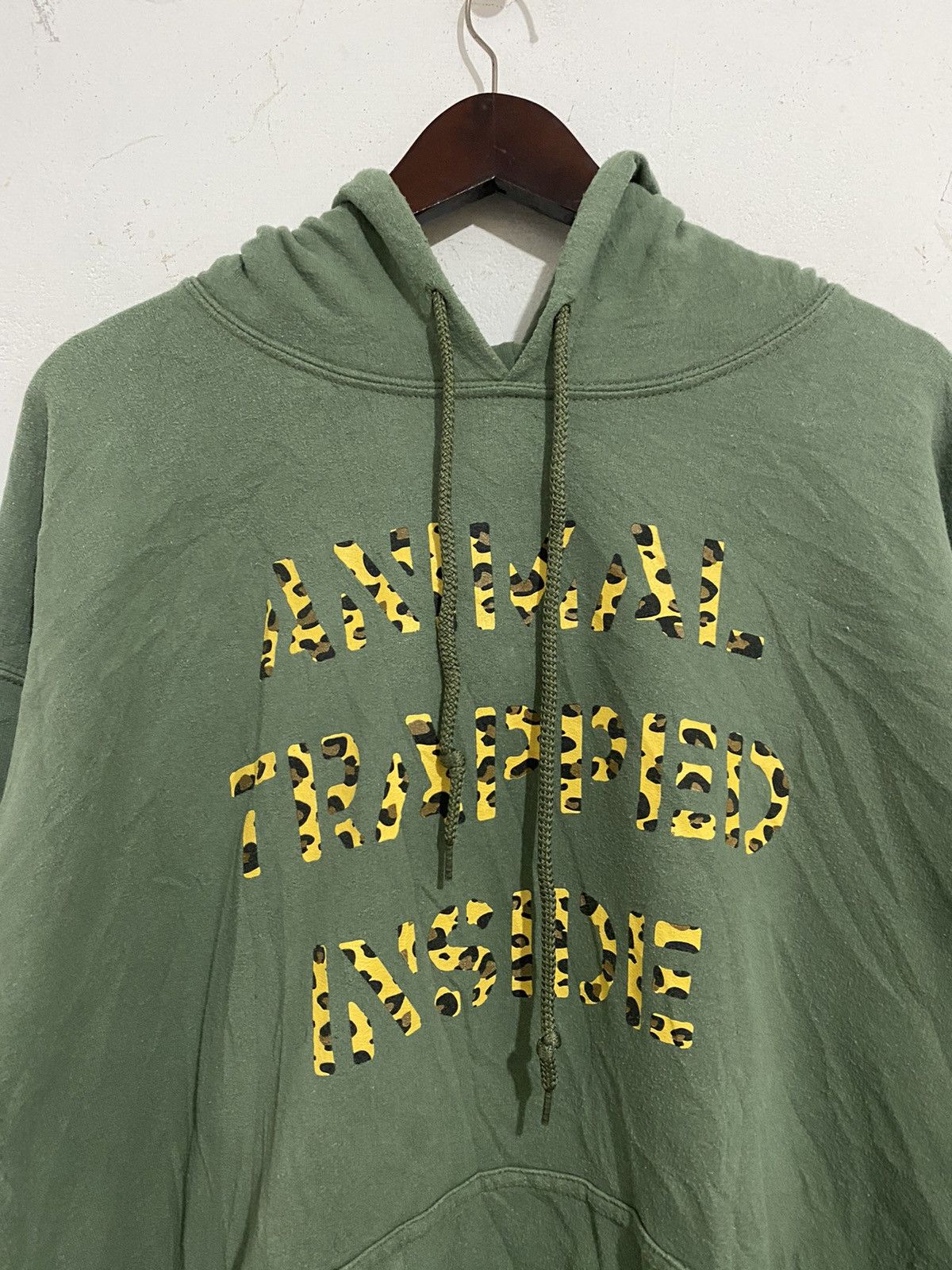 Beauty Beast 💸BINDINGOFFER💸Milkcrate animal trapped inside hoodie Size US L / EU 52-54 / 3 - 2 Thumbnail