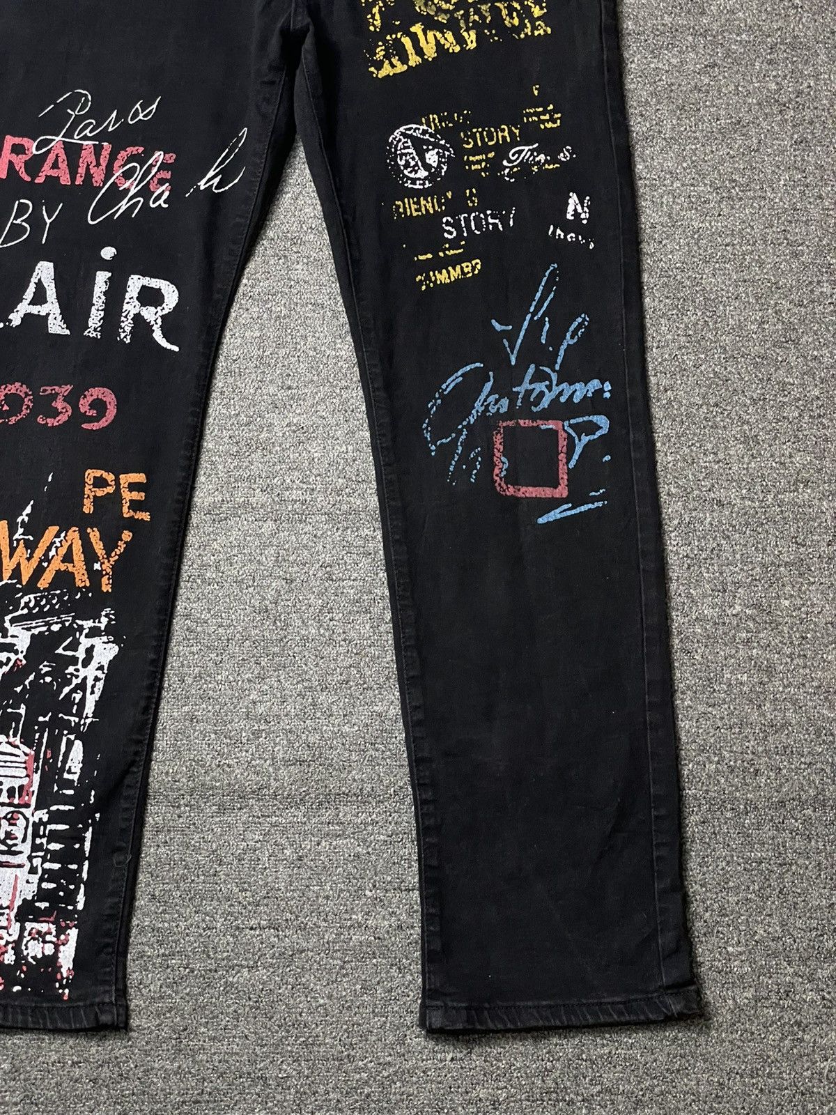 Japanese Brand × Vintage Creative Graffiti Graphic Print Stretching Jeans (92) Size US 36 / EU 52 - 3 Thumbnail