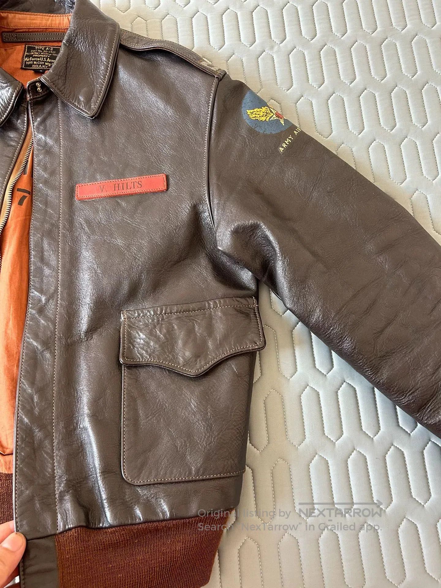 TOYS McCOY vintage leather bomber jacket with red patch. Size US M / EU 48-50 / 2 - 3 Thumbnail