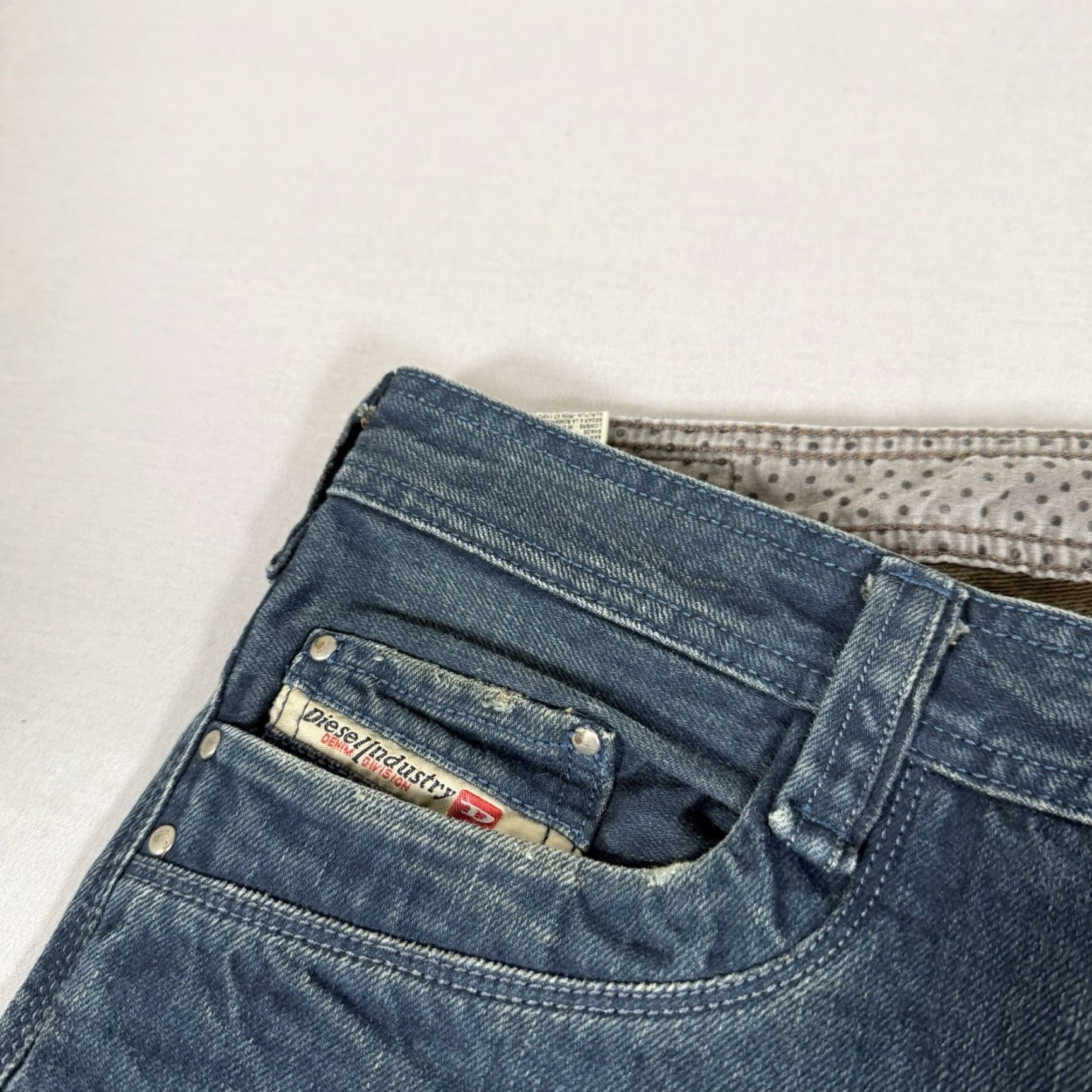Diesel Diesel Jeans Mens 33x28 Blue TIMMEN Straight Denim Pants Button Fly Western Jeans Size US 33 - 3 Thumbnail