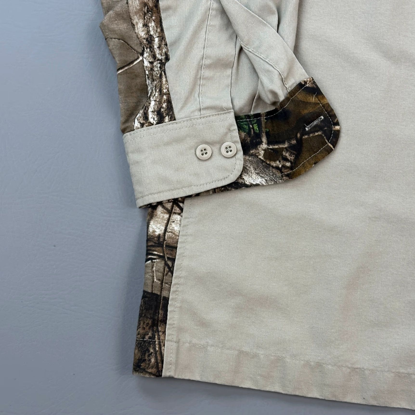 Wrangler Wrangler Workwear Shirt Mens 2XL Long Realtree Xtra Camo Outdoor Hunting Beige Cotton Polyester Button-Up Long Sleeve Vintage 90s Mens Size US XXL / EU 58 / 5 - 2 Thumbnail