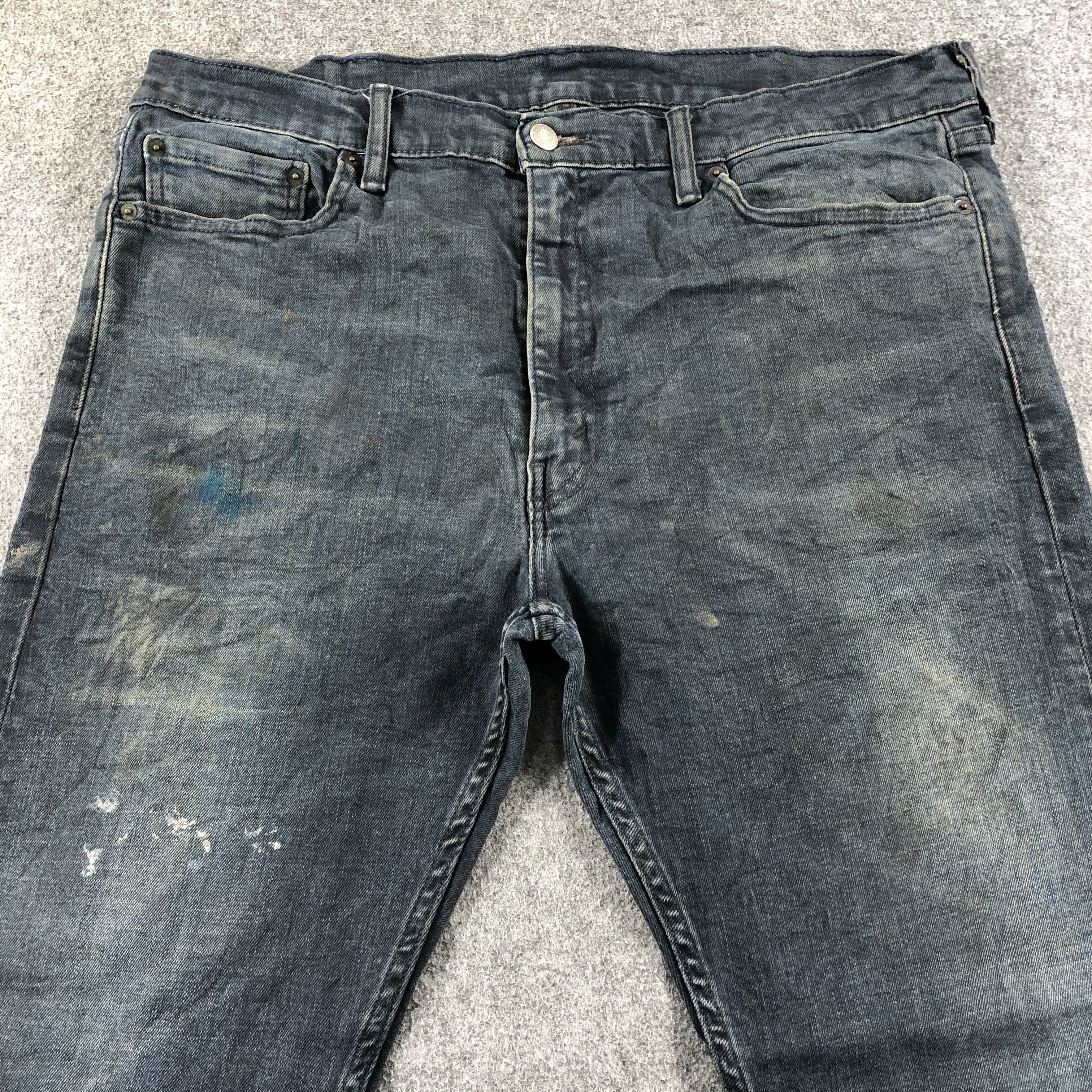 Vintage Faded Black Levis 513 Jeans-J2574