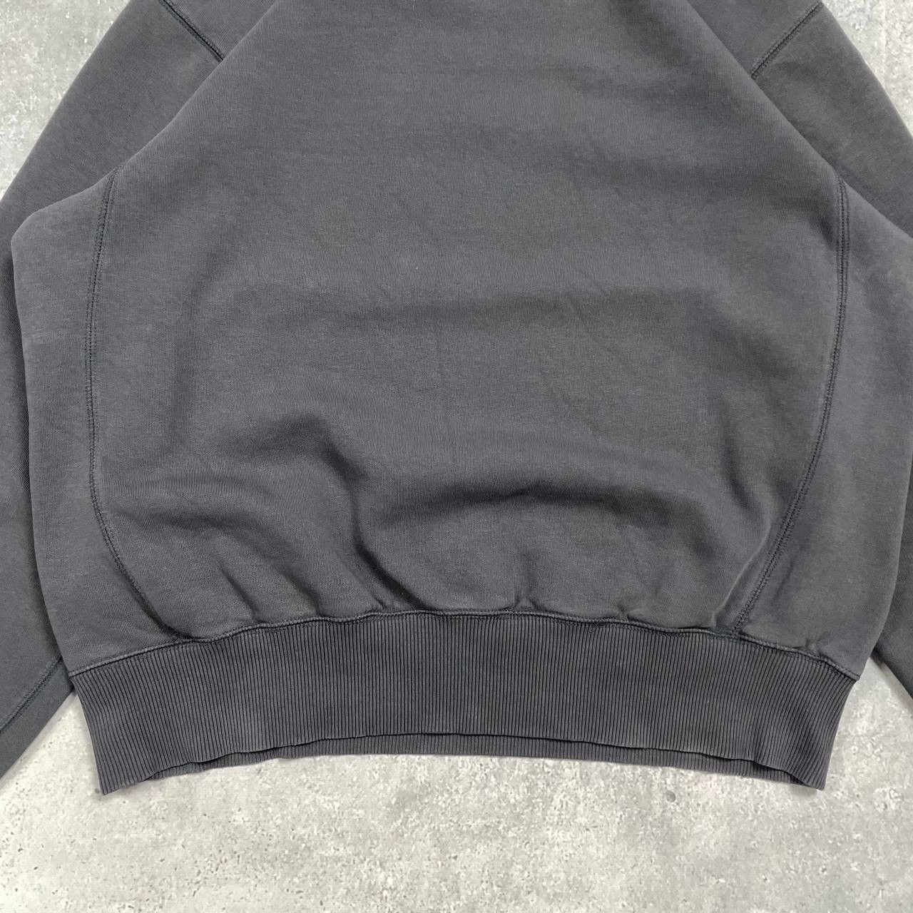Nike Vintage 2000s Nike Small Swoosh Logo Boxy Fit Sweatshirt M Size US M / EU 48-50 / 2 - 20 Thumbnail