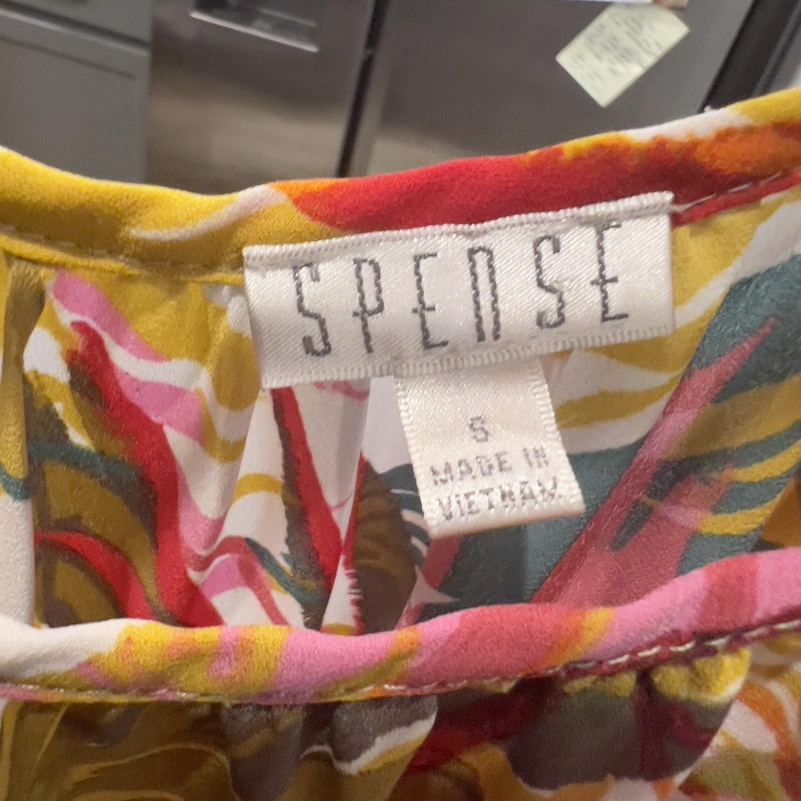 Other Colorful Tropical Print Cold Shoulder Blouse Size S / US 4 / IT 40 - 4 Thumbnail