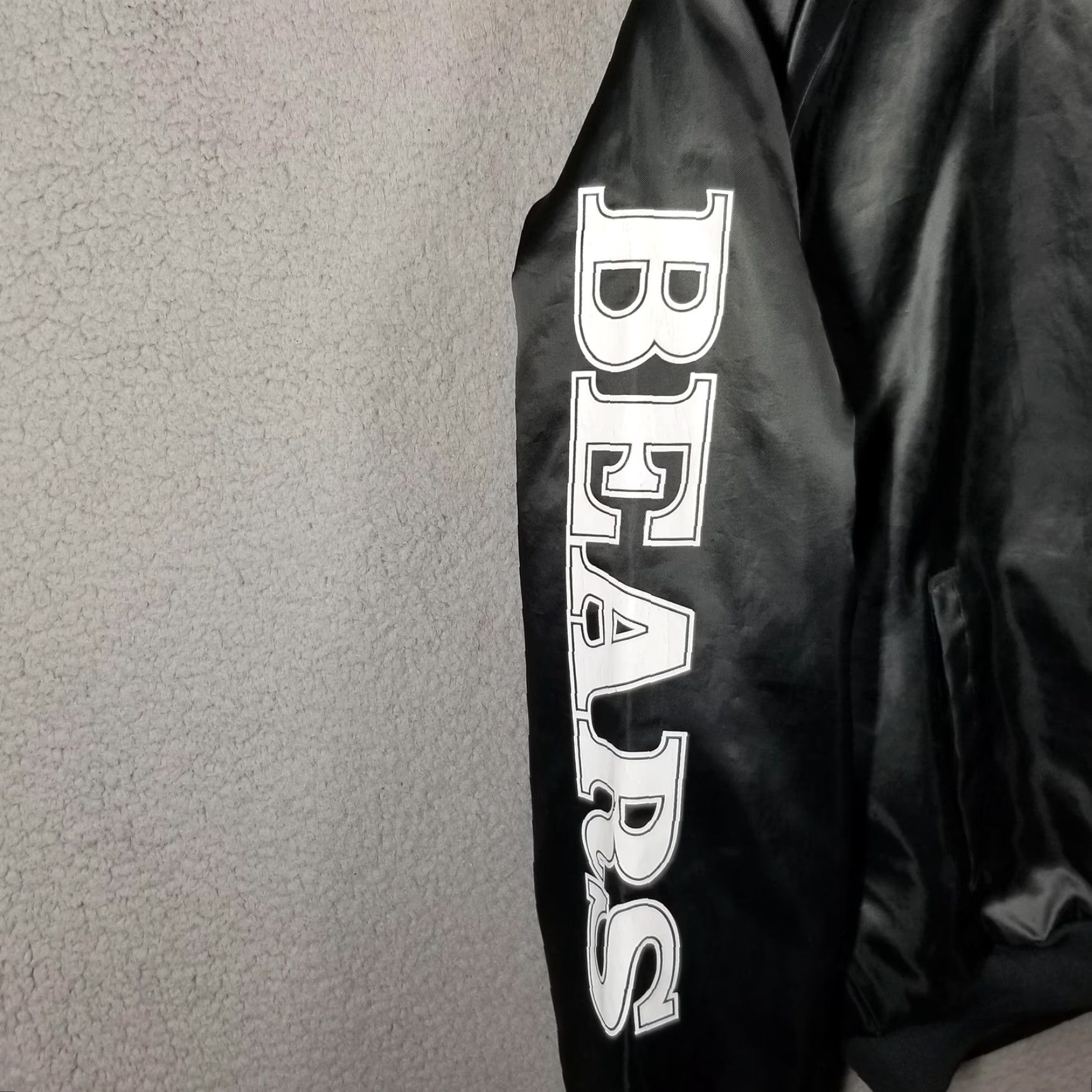 Vintage VINTAGE Nasco Black Satin Bomber Jacket Men Large 90s Bradshaw Bears Army Music Size US L / EU 52-54 / 3 - 6 Thumbnail