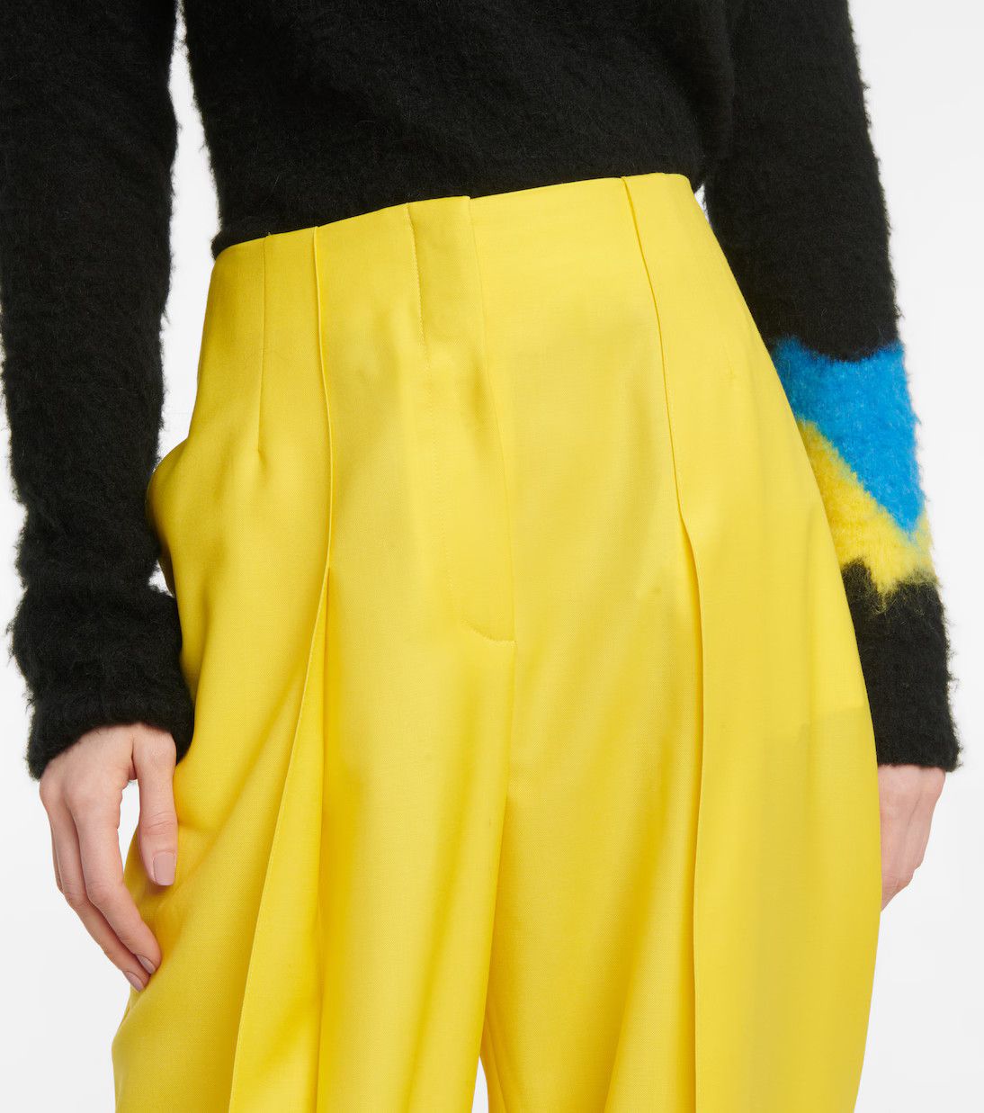 Loewe o1y1025 Sweatpant in Yellow Size 26" / US 2 / IT 38 - 4 Thumbnail