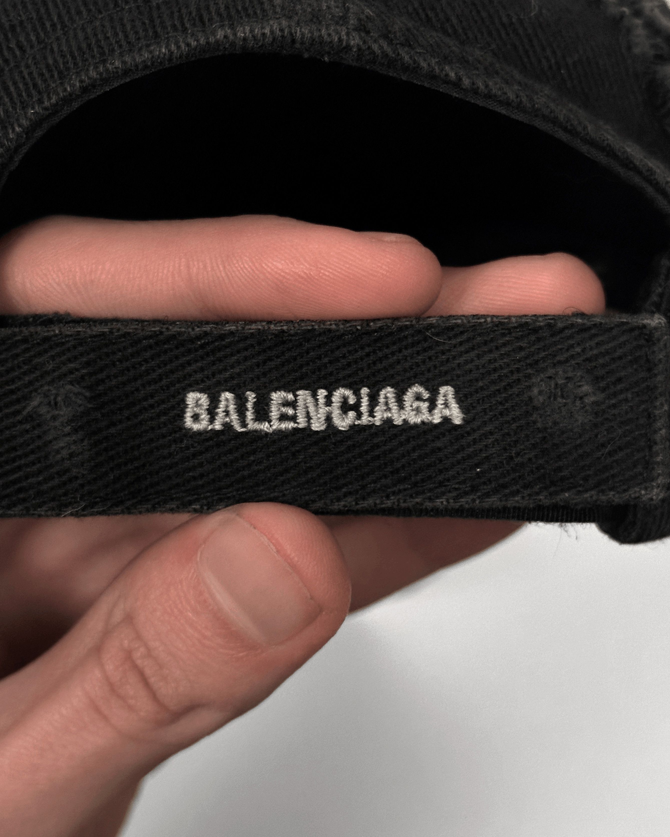 Balenciaga Balenciaga Rammstein Limited Edition Distressed Hat Size ONE SIZE - 9 Thumbnail