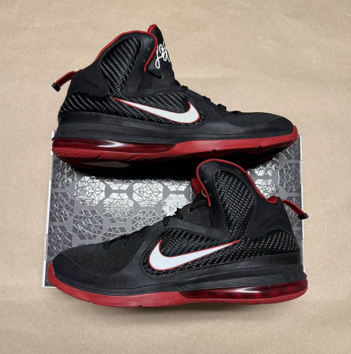 Nike Nike Air Lebron 9 Black Men’s basketball shoes size 13.5! Size US 13 / EU 46 - 1 Thumbnail