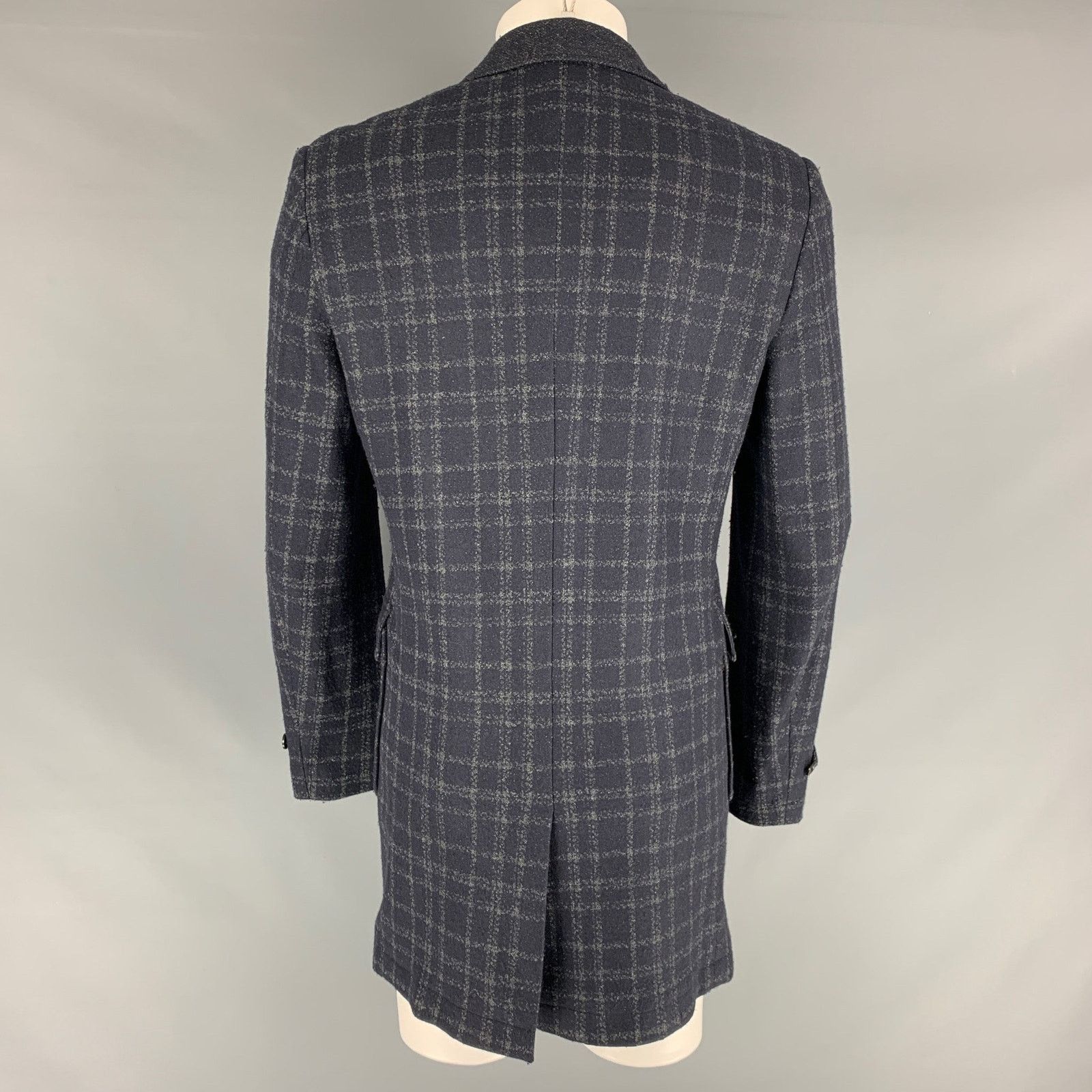 Saks Fifth Avenue SAKS FIFTH AVENUE Size 40 Navy Grey Plaid Wool Blend Coat Size US L / EU 52-54 / 3 - 4 Thumbnail