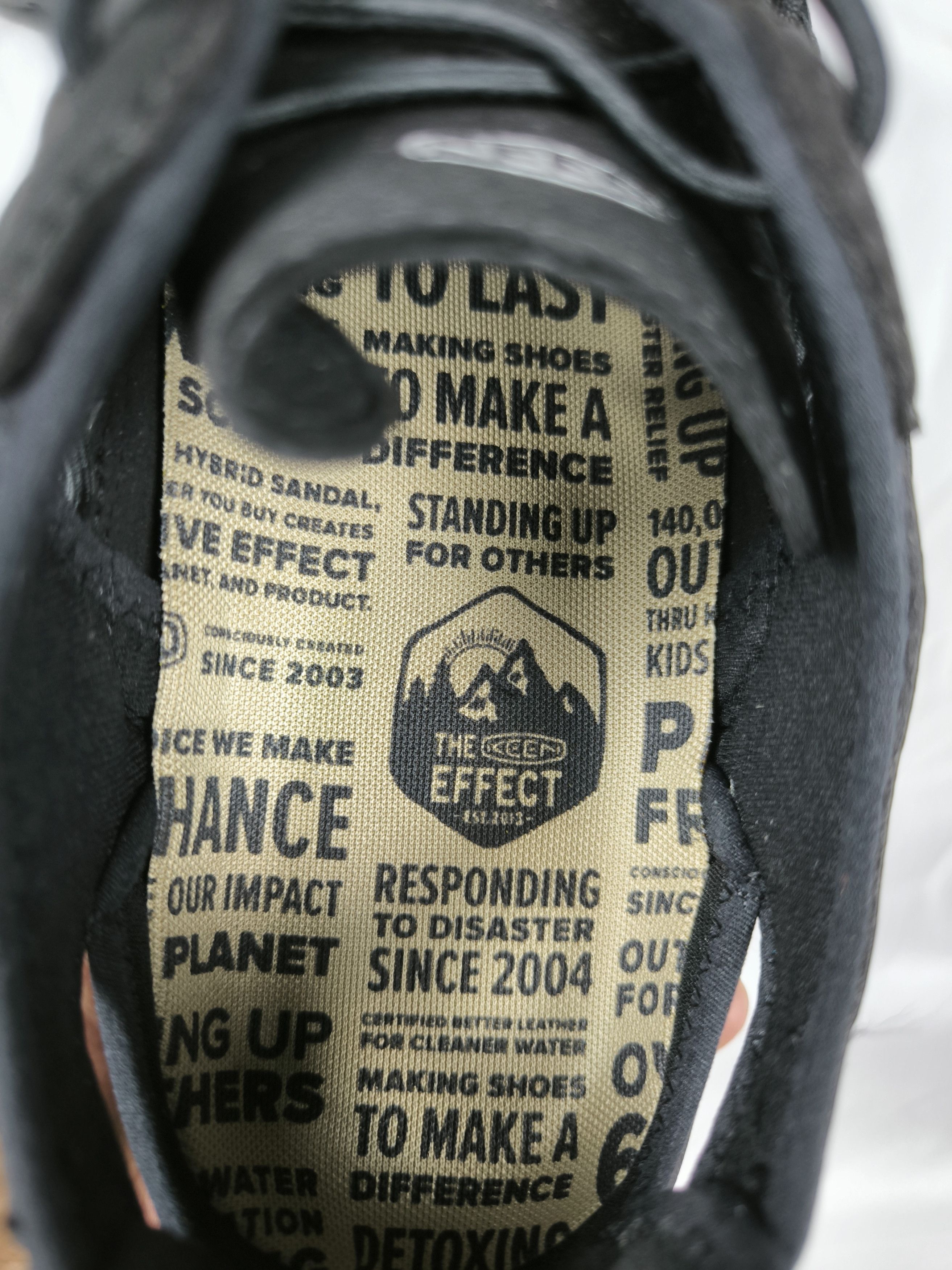KEEN Uneek NXIS Size US 10 / EU 43 - 24 Thumbnail