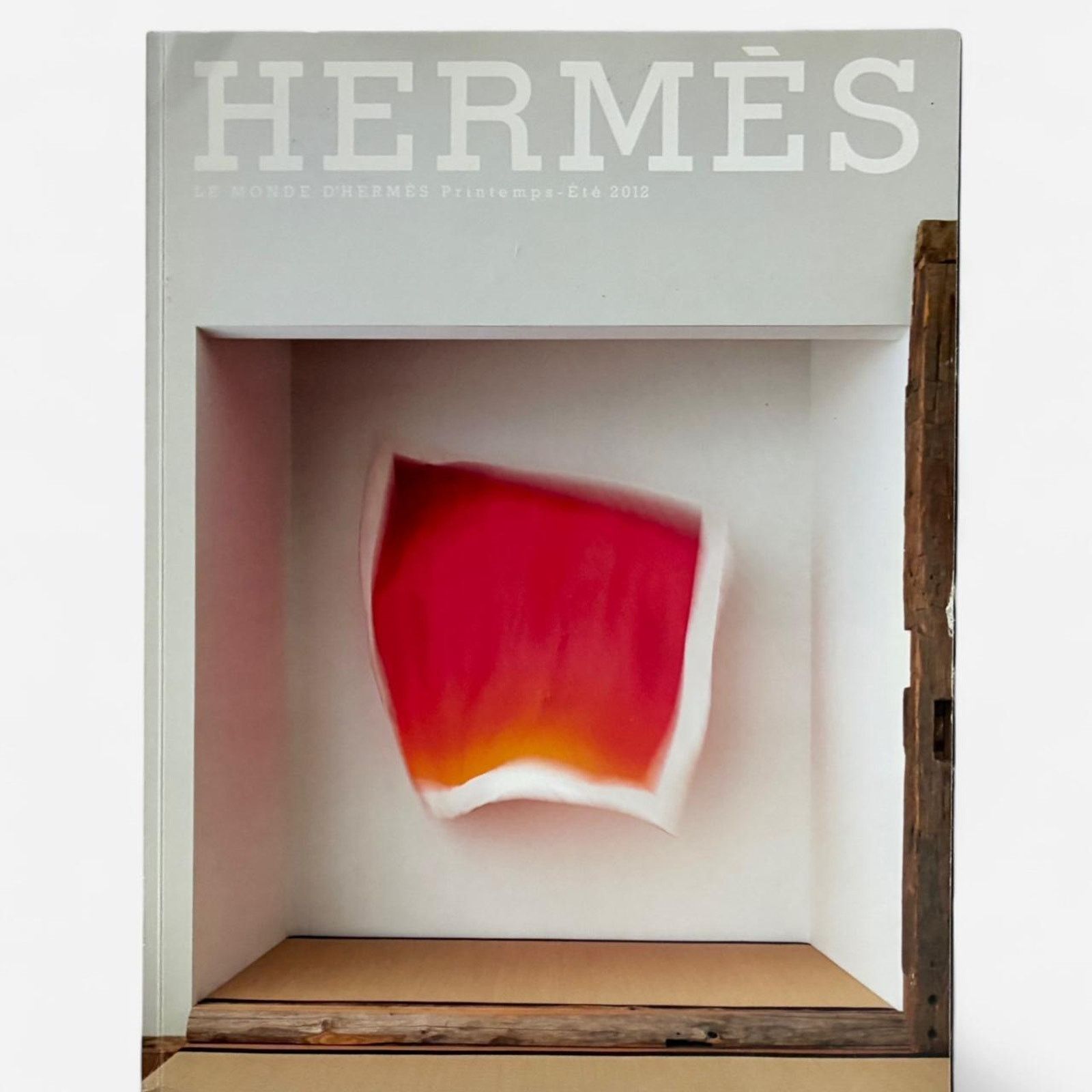 Hermes × Maison Margiela Hermès Le Monde Printemps-Eté 2012 magazine d'Hermès Size ONE SIZE - 1 Thumbnail