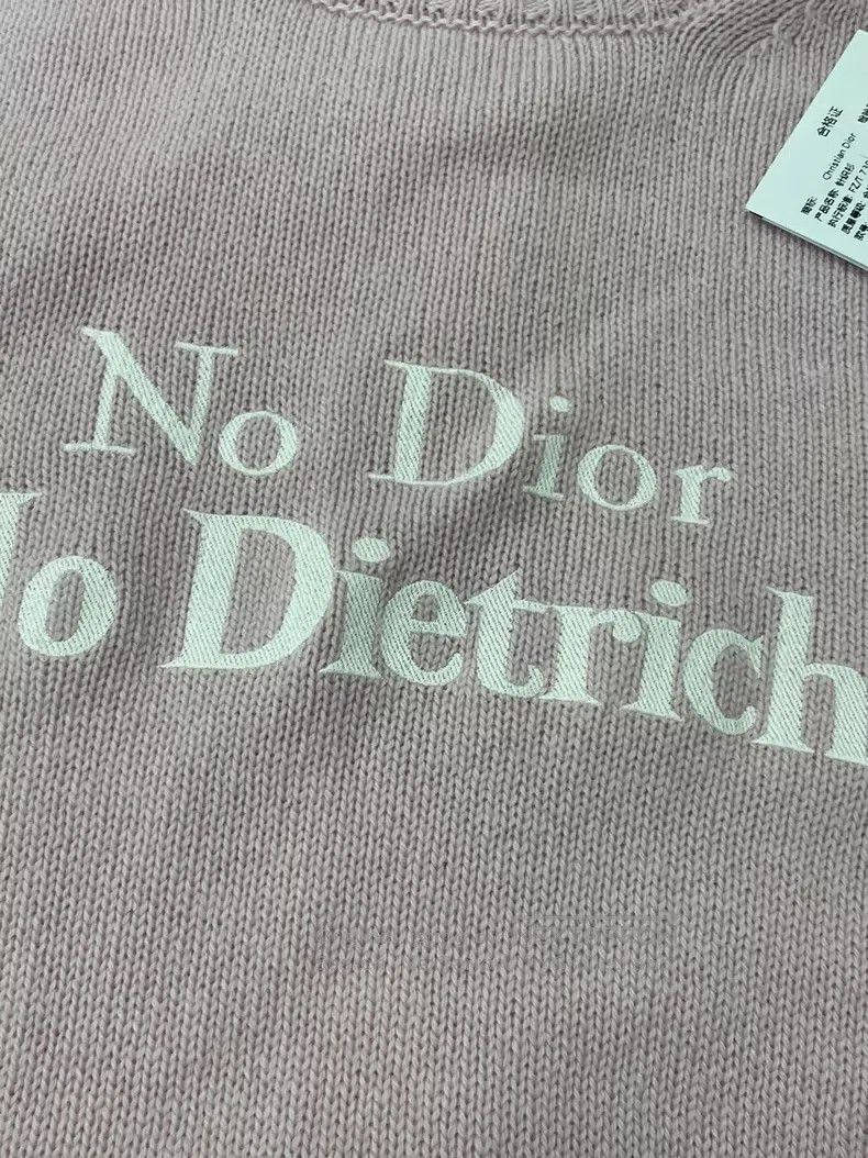 Dior Dior 26 new pink cashmere knitwear Size XXS / US 00 / IT 34 - 2 Thumbnail