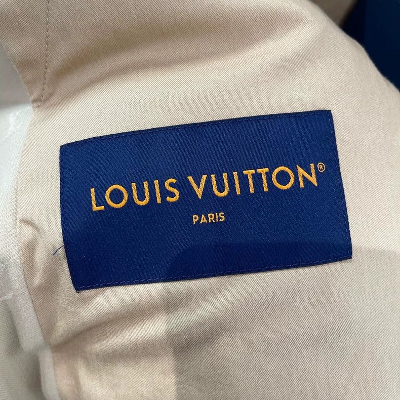 Louis Vuitton Louis Vuitton Printed Zip Jacket Size US M / EU 48-50 / 2 - 4 Thumbnail