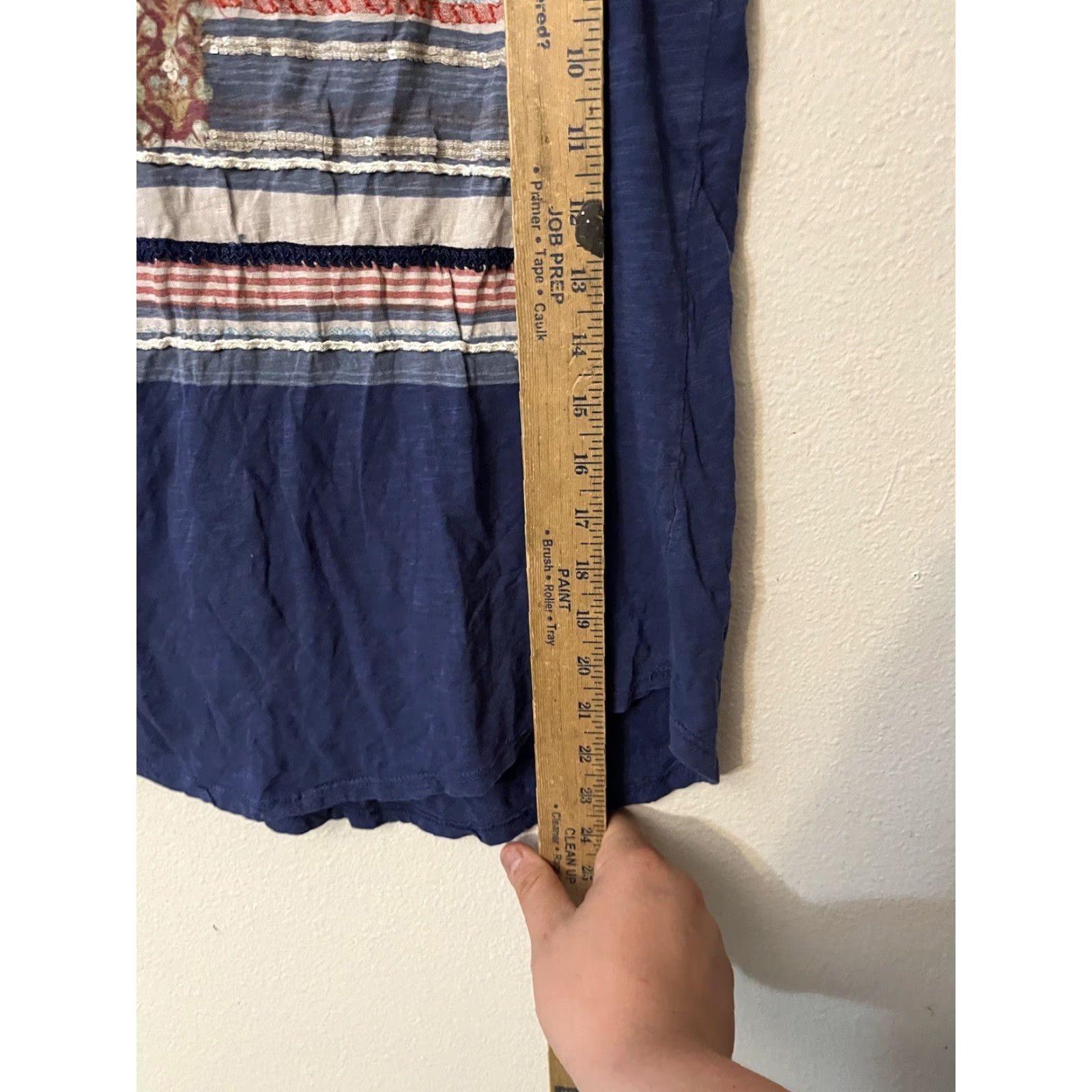 Lucky Brand Lucky Brand Tank Top Women Sleeveless Embroidered & Sequin Rug Flag 100% Cotton Size S Blue Polo Crew Neck Casual Shirt - Ladies Size S / US 4 / IT 40 - 5 Thumbnail