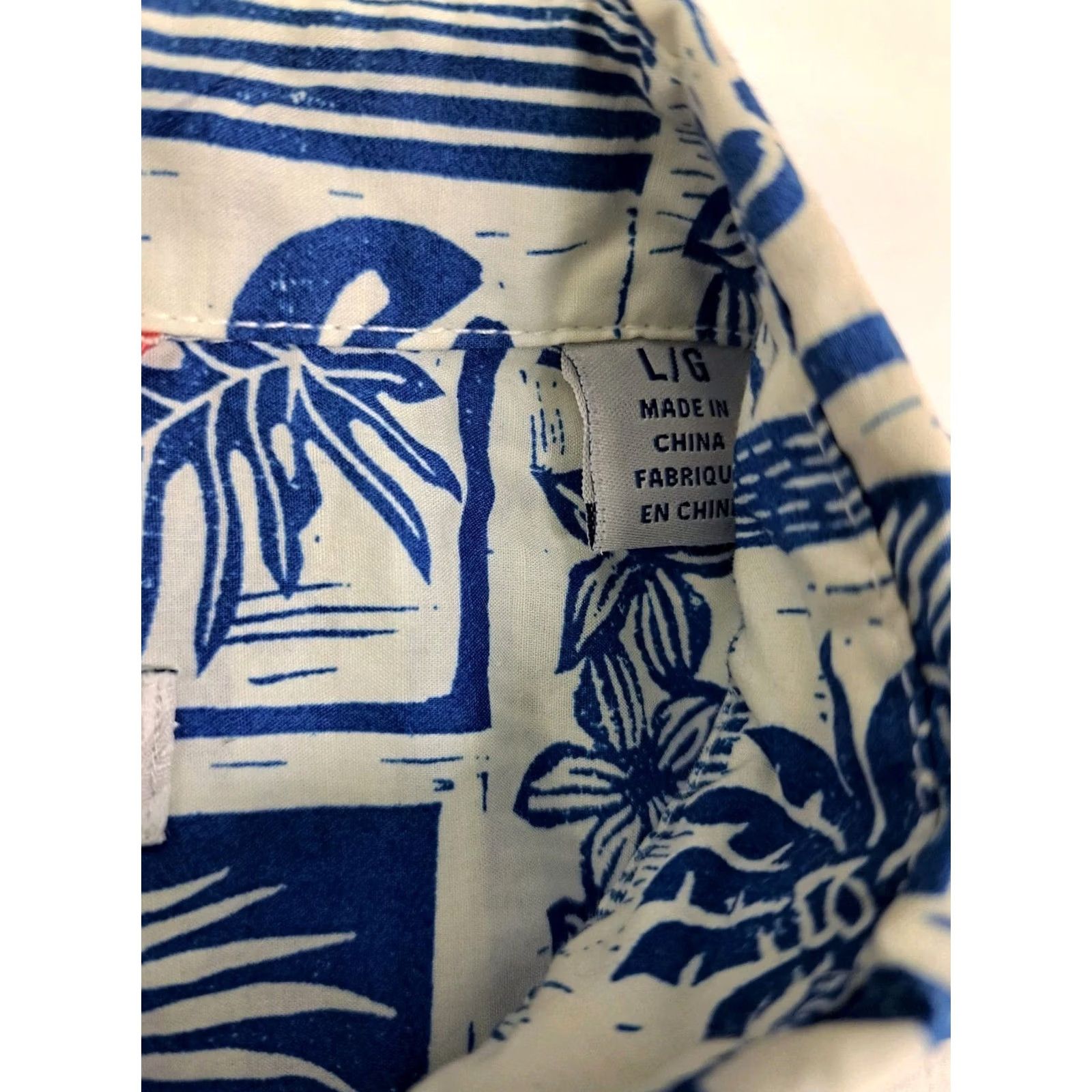 Tommy Bahama Tommy Bahama Hawaiian Shirt Mens L Blue/White Short Sleeve Button Up #7266 Size US L / EU 52-54 / 3 - 7 Thumbnail