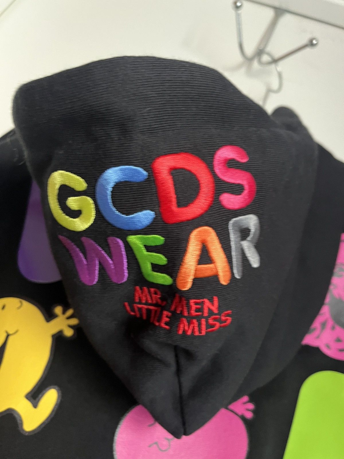 GCDS GCDS Wear Mr. Men Little Miss Graphic-print Hoodie Multi L Size L / US 10 / IT 46 - 3 Thumbnail