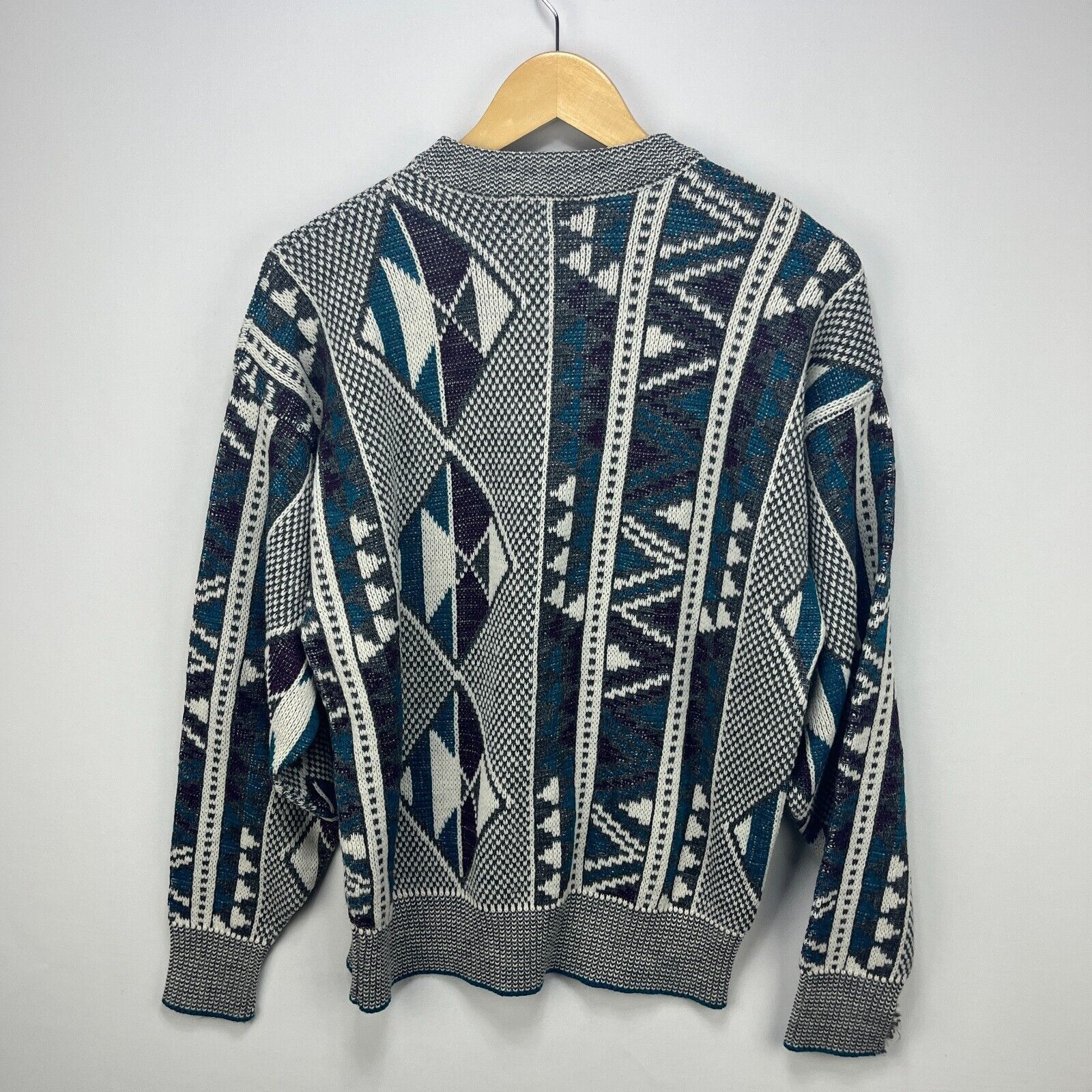 Vintage Vintage Coogi Style JJ Cochran Madein USA Knit Sweatshirt XL Size US XL / EU 56 / 4 - 9 Thumbnail