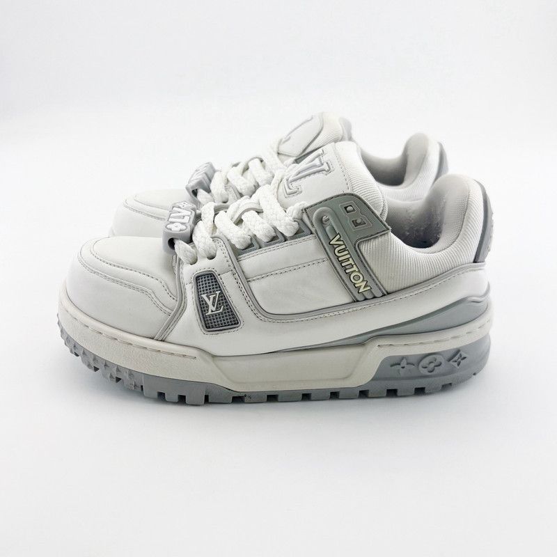Louis Vuitton Louis Vuitton Trainer Maxi Sneakers in Gray 0079 Size US 8 / IT 38 - 1 Thumbnail