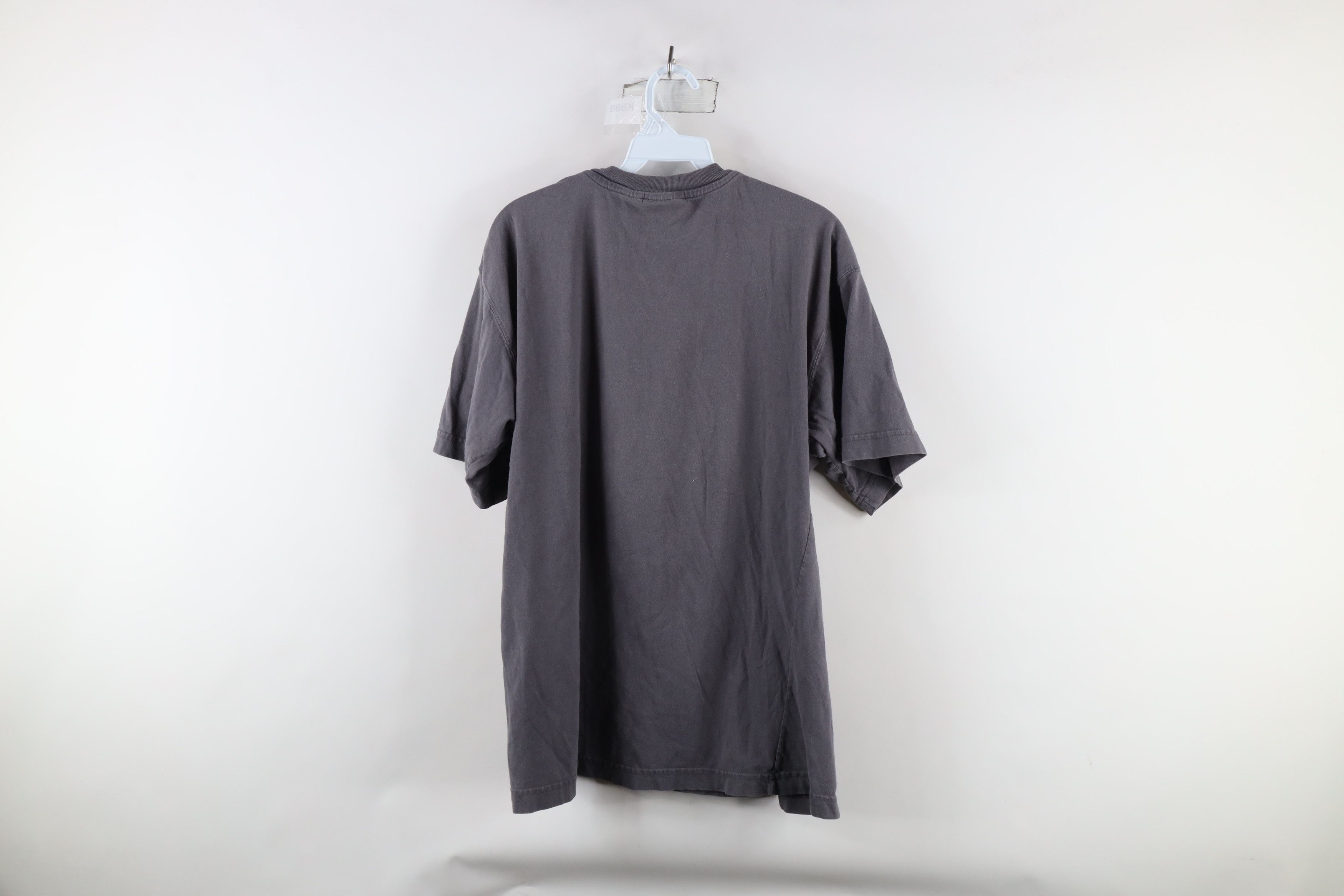Vintage Vintage 90s Streetwear Short Sleeve T-Shirt Gray Cotton Size US M / EU 48-50 / 2 - 7 Thumbnail