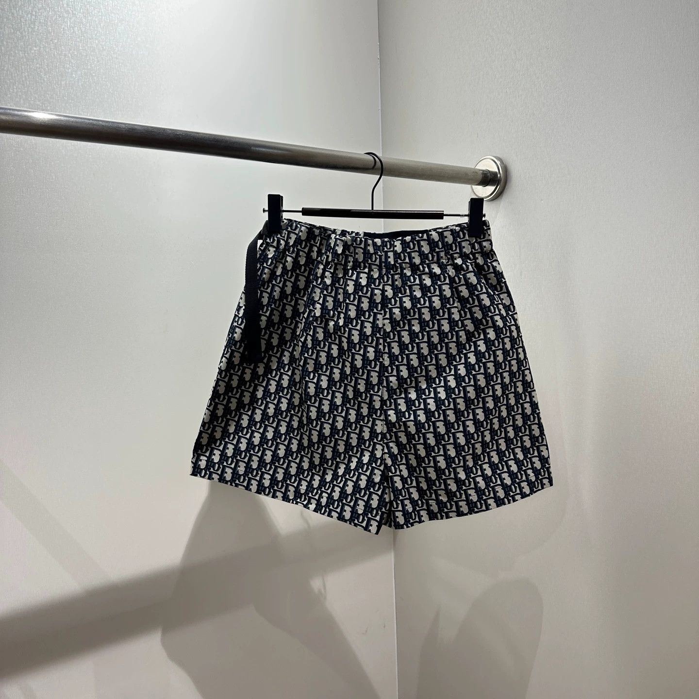 Christian Dior Monsieur DIOR apr526 Monogram Buckle Skirt-Pants women's 34 Size 25" / US 0 / IT 36 - 2 Thumbnail