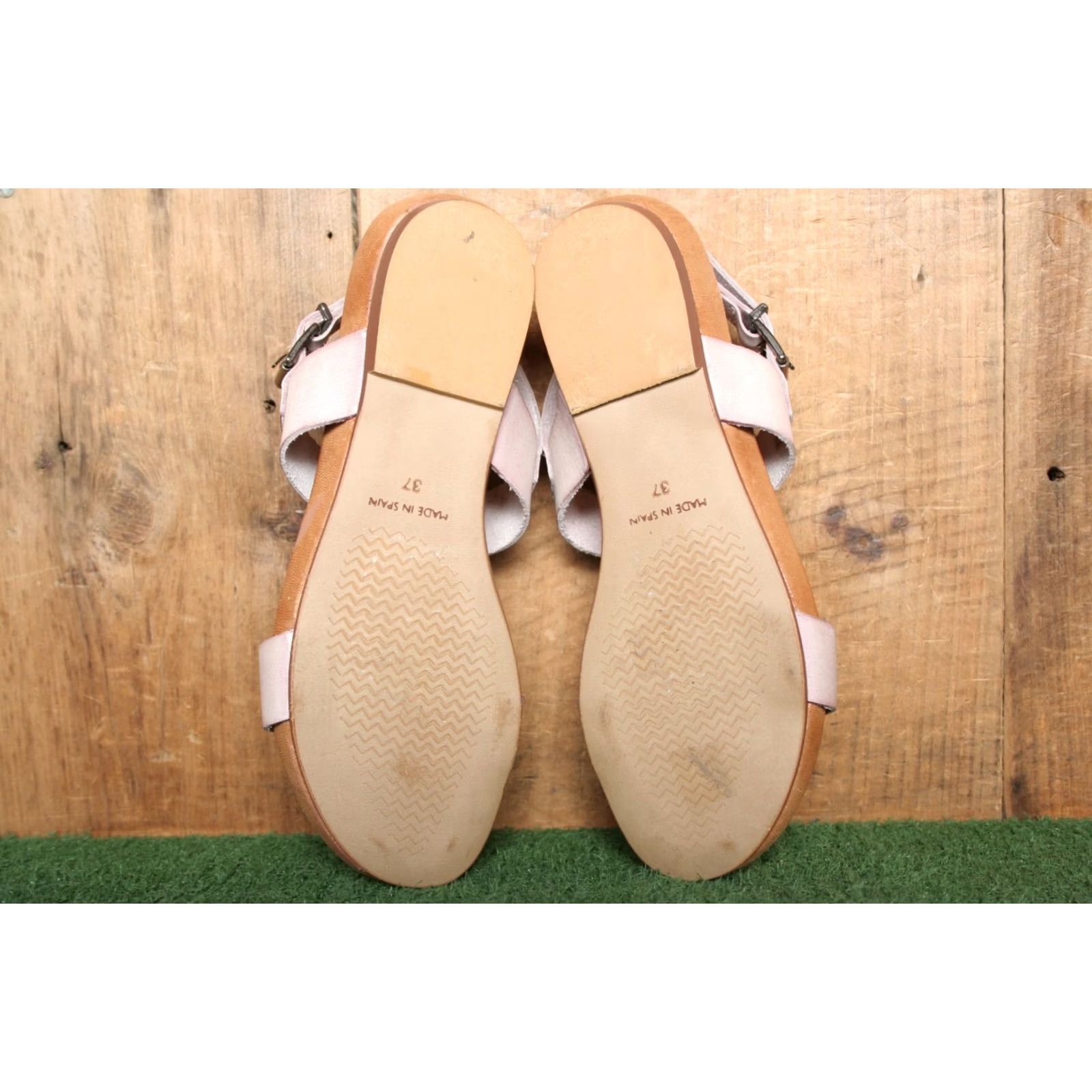 Vintage Cordani Light Rose Pink Slingback Sandals EUR 37 US 6.5-7 Leather Buckle Women Size US 6.5 / IT 36.5 - 5 Thumbnail