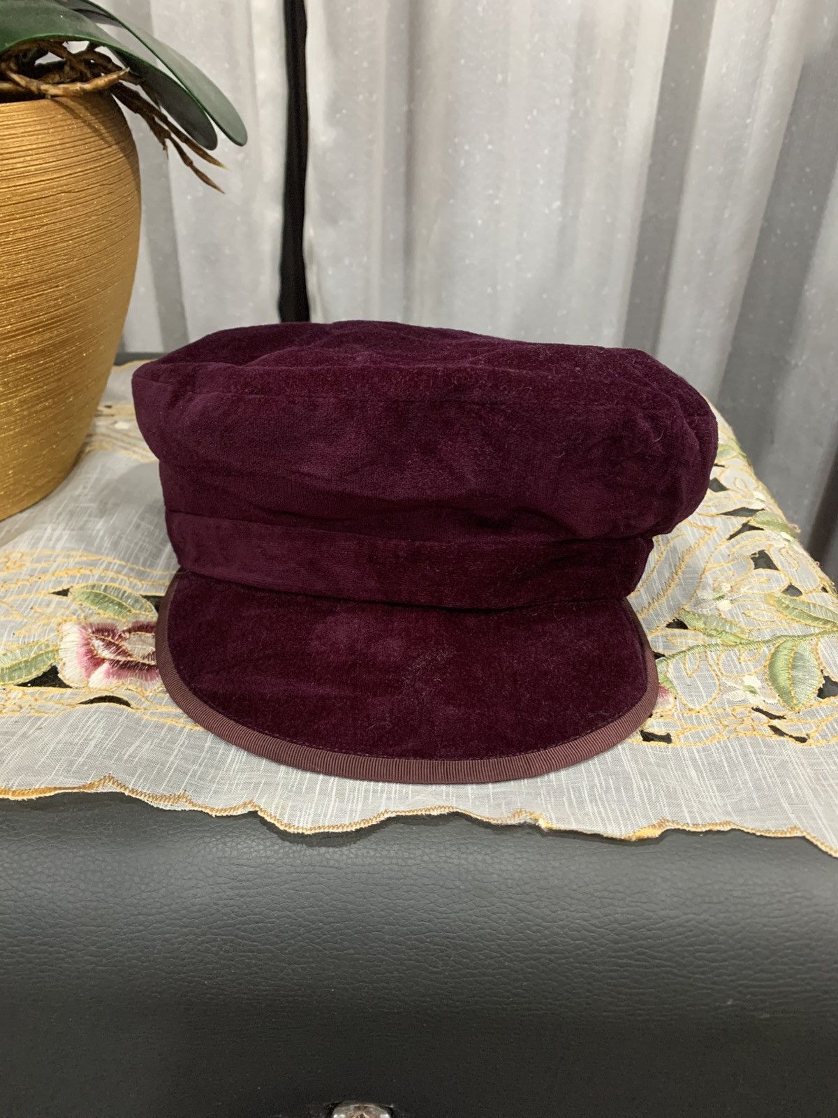 Vivienne Westwood Vivienne Westwood Velvet Hat Size ONE SIZE - 1 Thumbnail