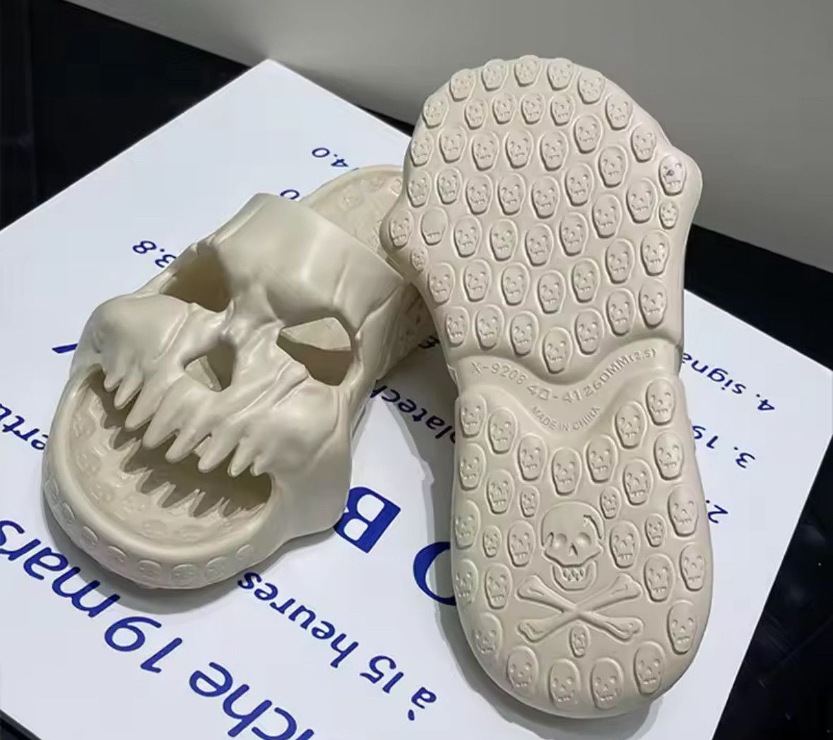 Other Retro Gothic Y2K Devil Skull Thick Slippers Beach Size US 6 / EU 39 - 5 Thumbnail