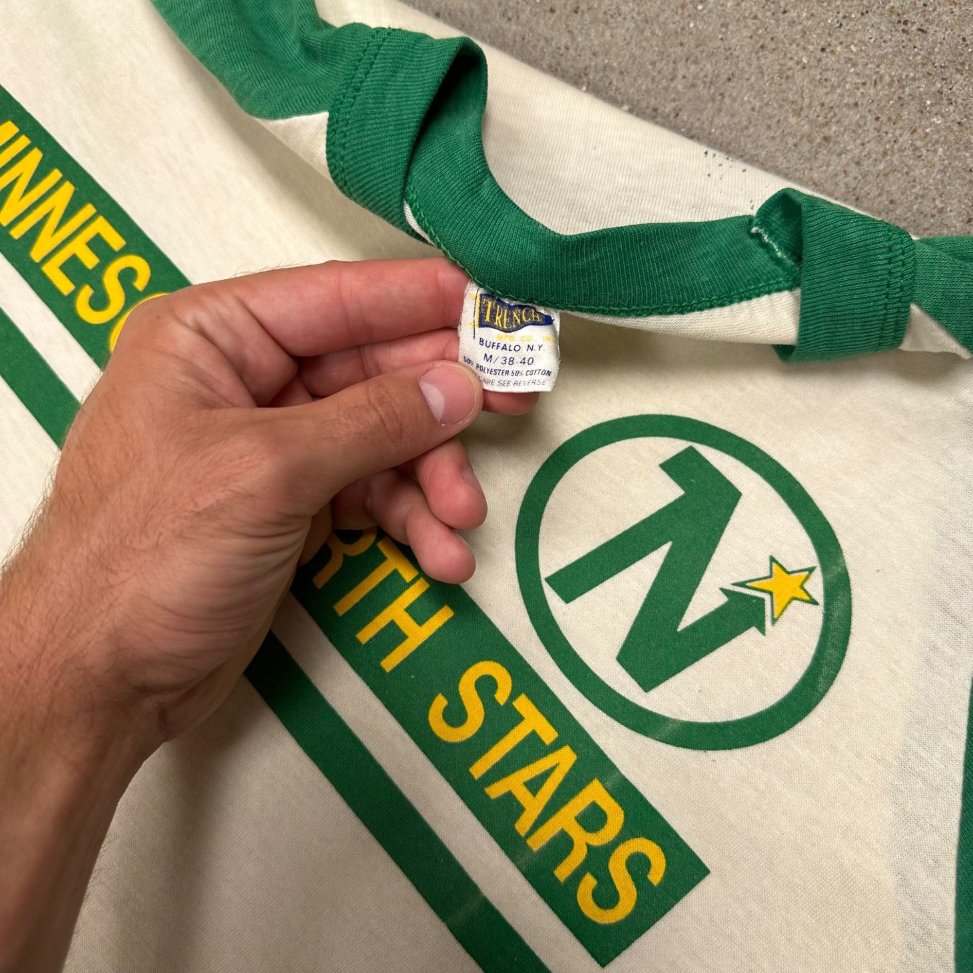 Vintage Vintage 80s Minnesota North Stars Hockey 3/4 Sleeve Raglan S Size US M / EU 48-50 / 2 - 2 Thumbnail
