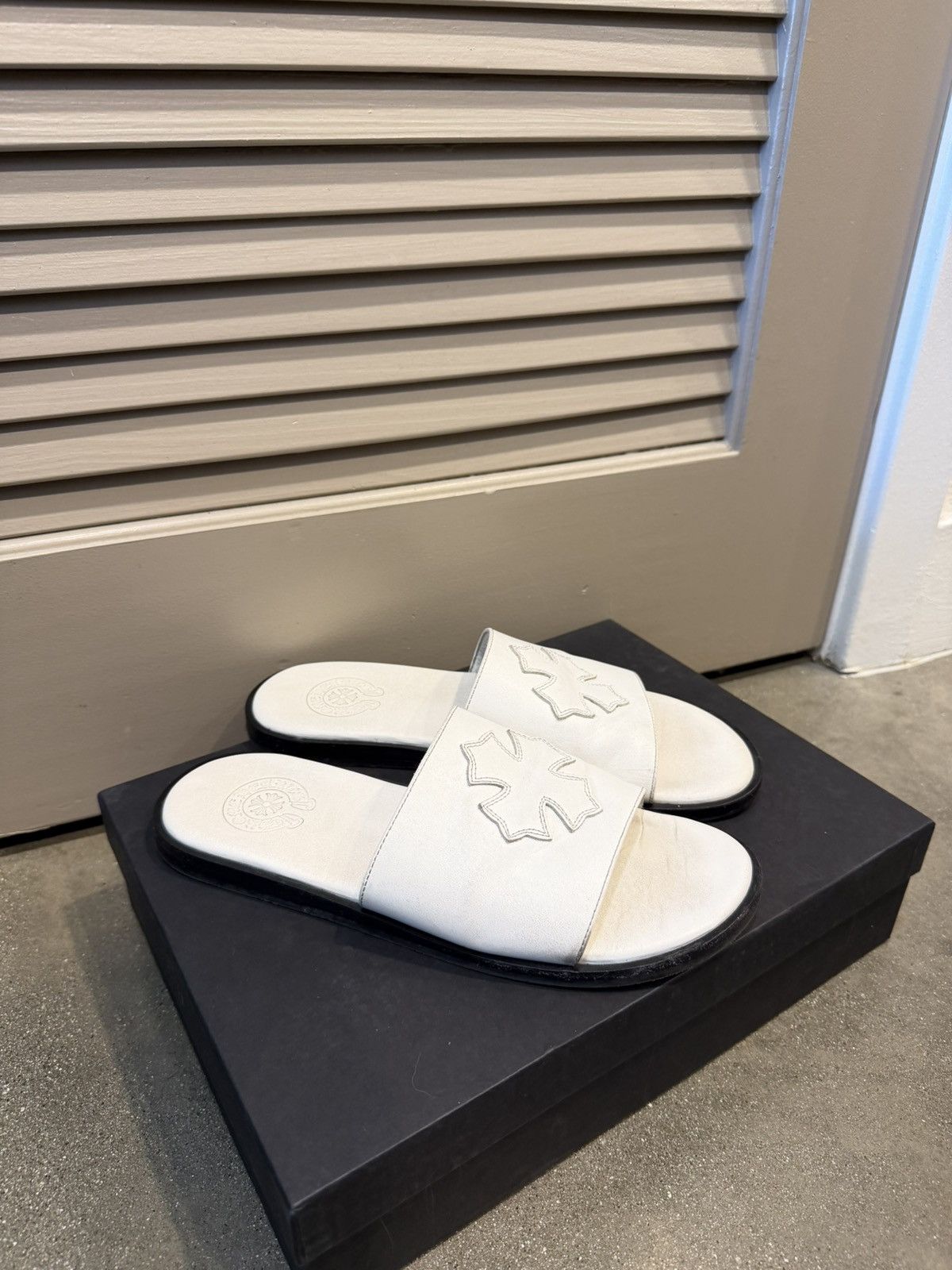Chrome Hearts CH Leather Cross Patch Slides 41 Size US 8 / EU 41 - 2 Thumbnail