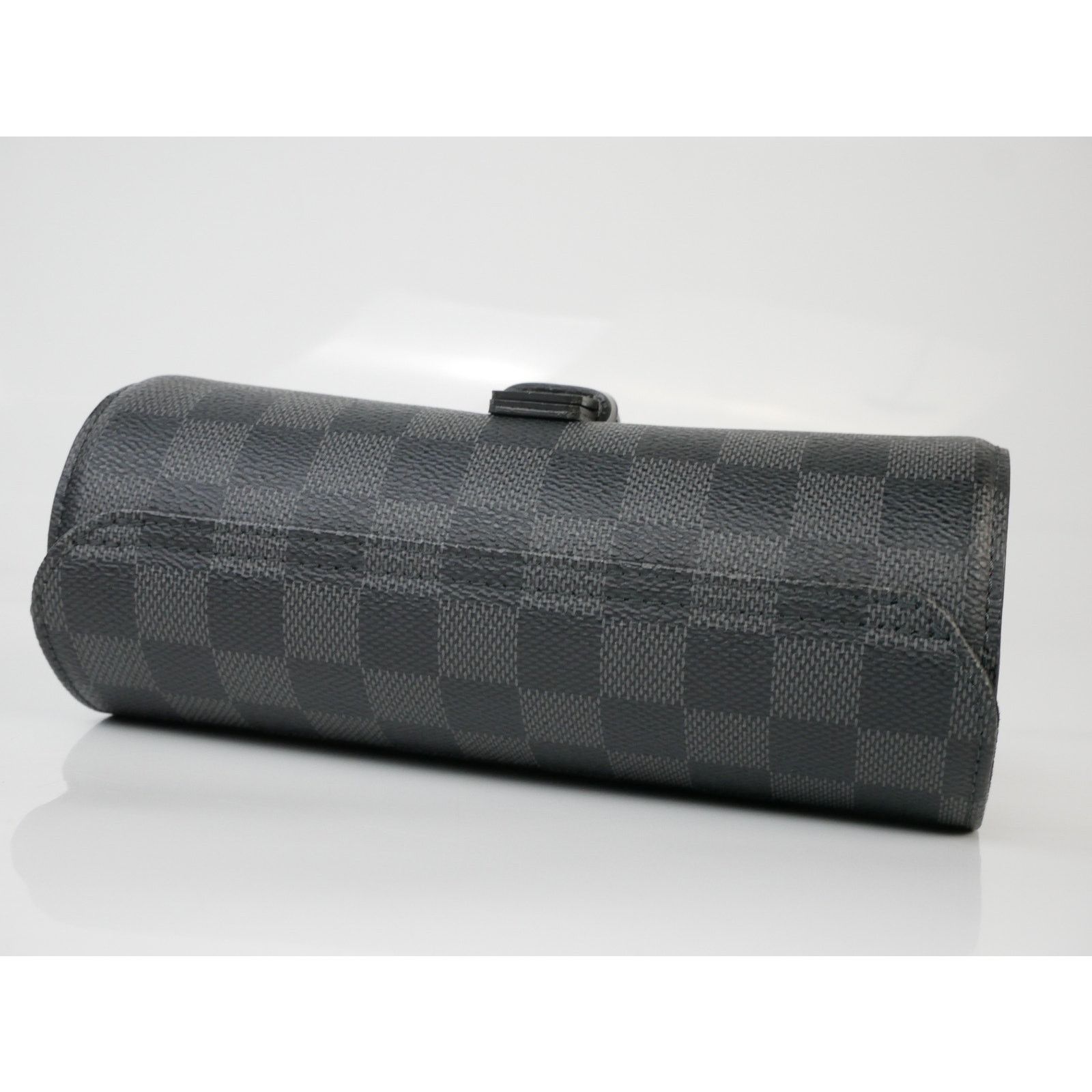 Louis Vuitton Louis Vuitton Damier Graphite Canvas 3 Watches Case Size ONE SIZE - 4 Thumbnail