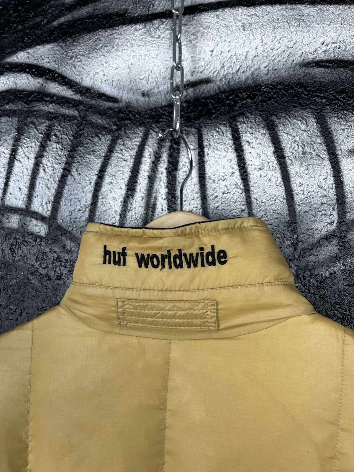 Huf × Vintage Huf Worldwide Down Puffer Jacket Men’s Size M Size US M / EU 48-50 / 2 - 14 Thumbnail