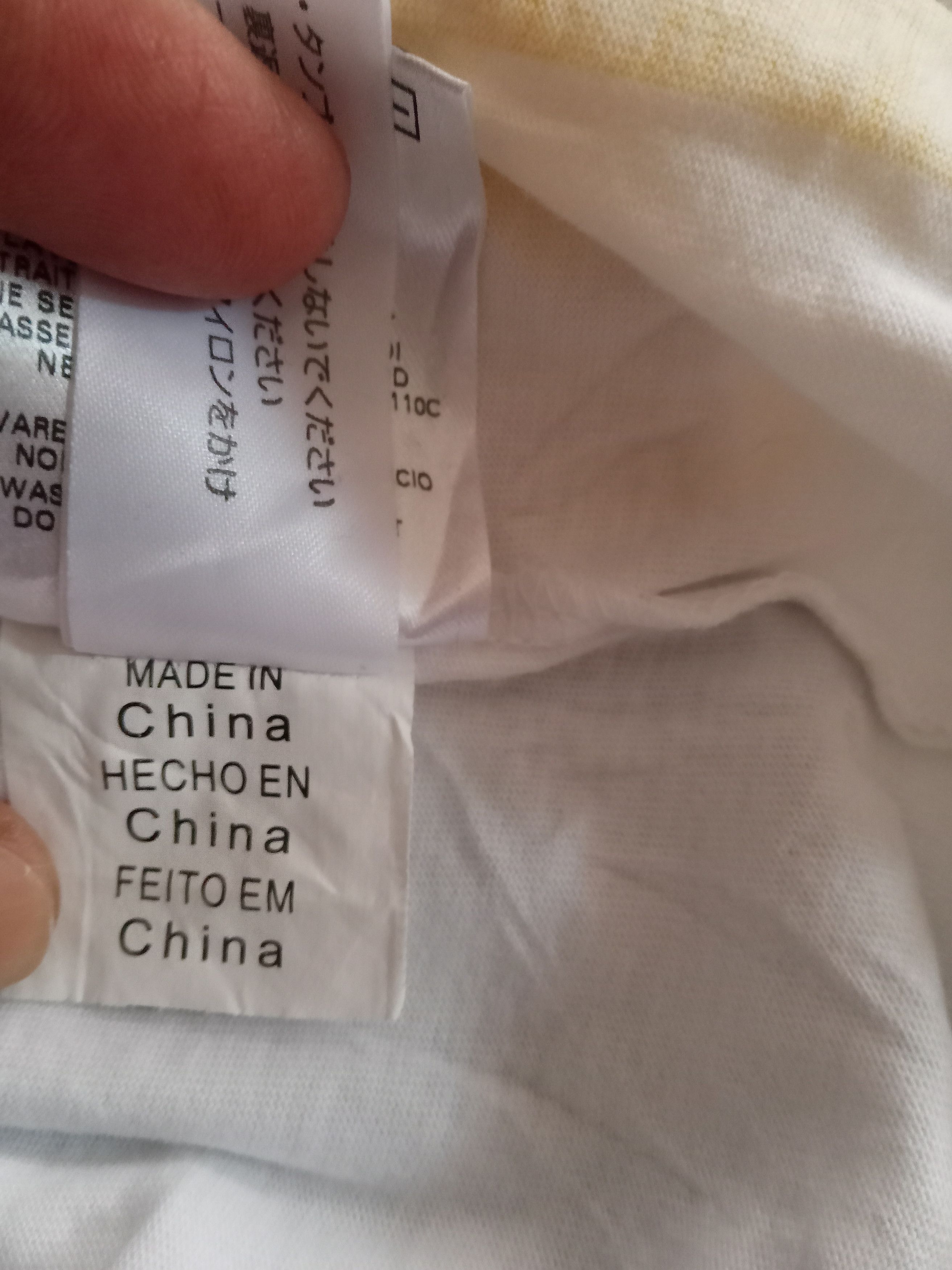 See by Chloe See by Chloe One Can Three Can T Shirt Size S / US 4 / IT 40 - 7 Thumbnail